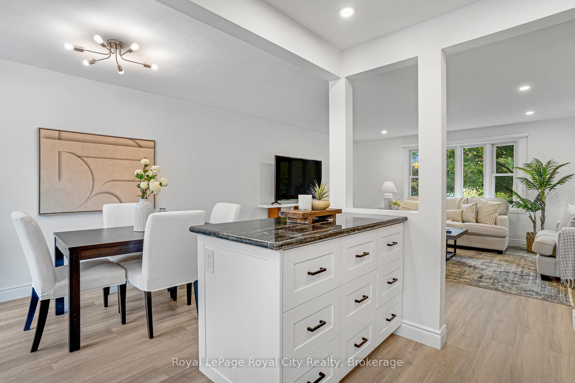 Photo 24 of 31 Lambert Crescent, Guelph, Dovercliffe Park/Old University — HOMEH