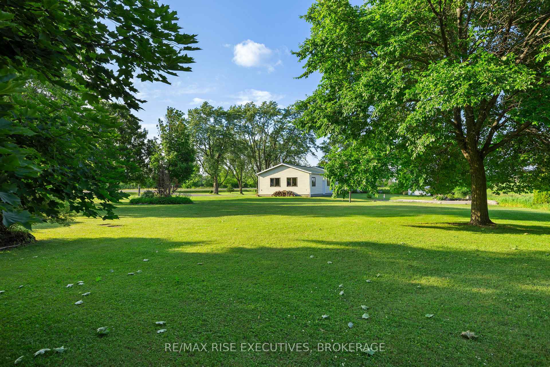 Photo 15 of 3642 Perth Road, Frontenac, Frontenac South — HOMEH