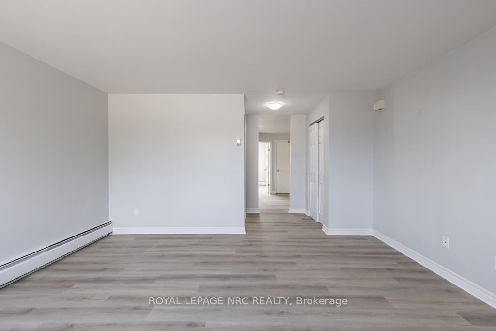 Photo 6 of Unit Unit 4E, 3-5 Olive Street, Grimsby, Grimsby Beach — HOMEH