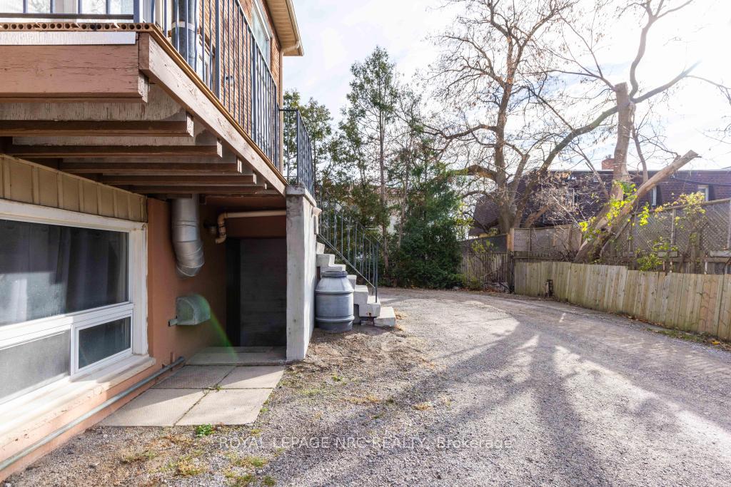 Photo 13 of Unit Unit 4E, 3-5 Olive Street, Grimsby, Grimsby Beach — HOMEH