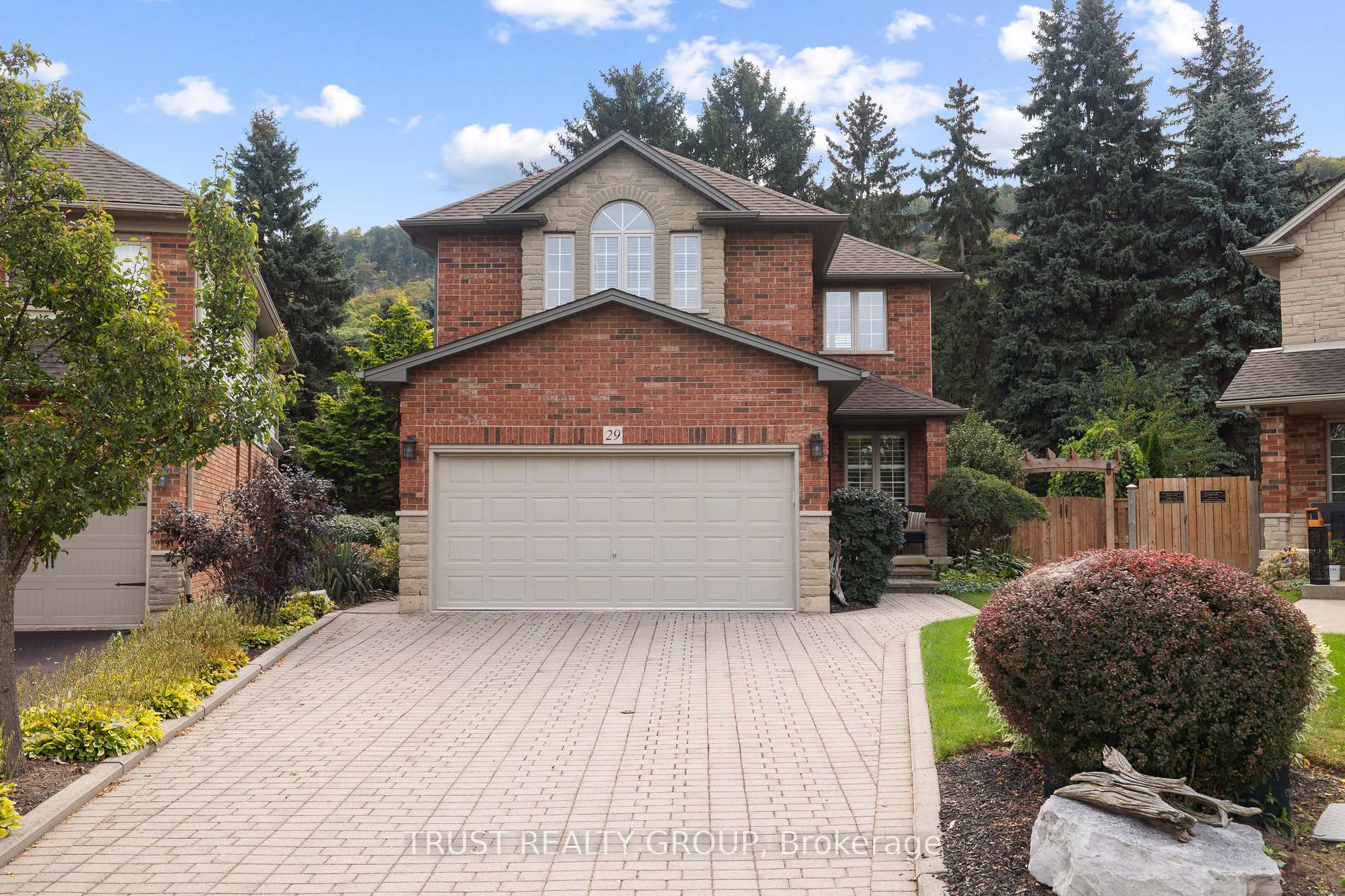Front of 29 Tamarack Court