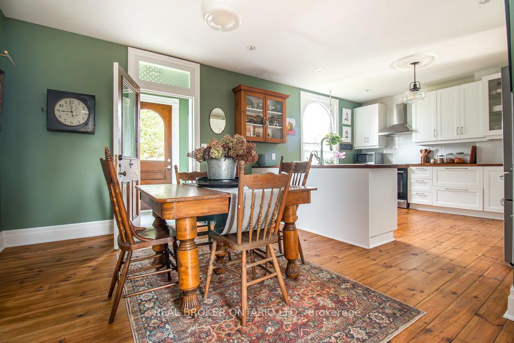 Photo 6 of 1083 Colborne Street E, Brant, Brantford Twp — HOMEH