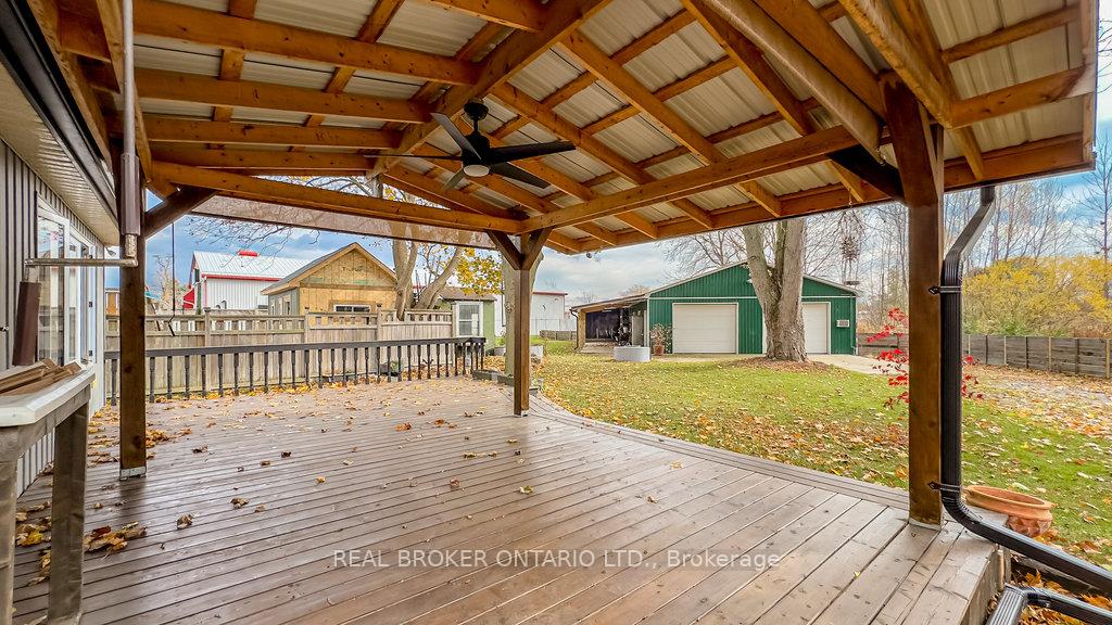 Photo 25 of 1083 Colborne Street E, Brant, Brantford Twp — HOMEH