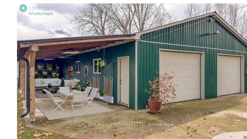 Photo 29 of 1083 Colborne Street E, Brant, Brantford Twp — HOMEH