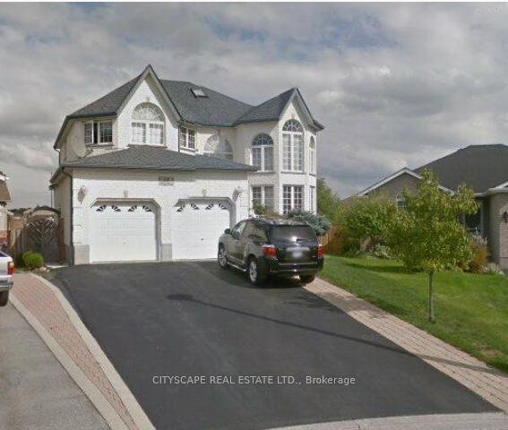 Front of Unit lower, 17 Kelly Court