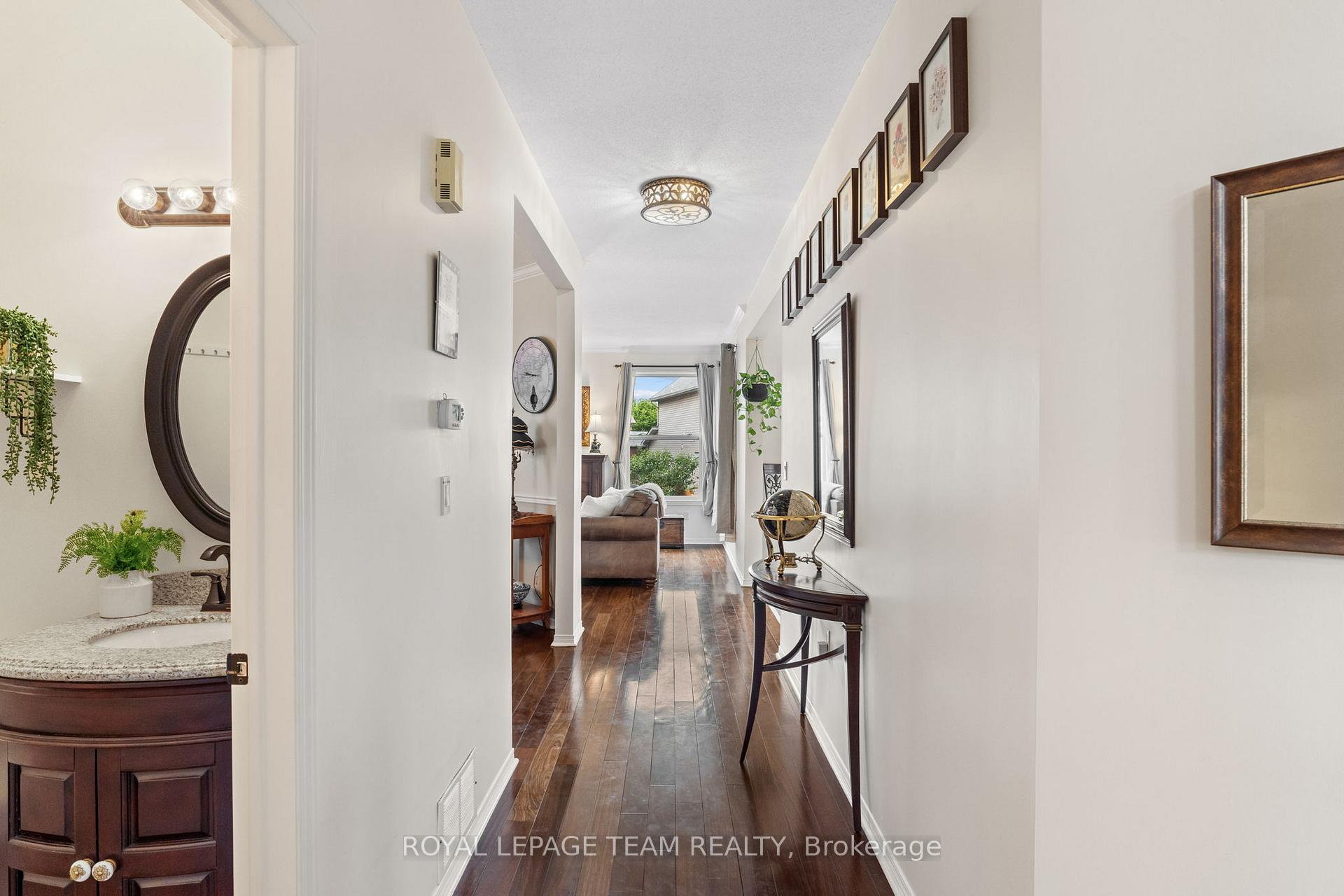 Photo 7 of 275 Berrigan Drive, Ottawa, Barrhaven - Longfields — HOMEH