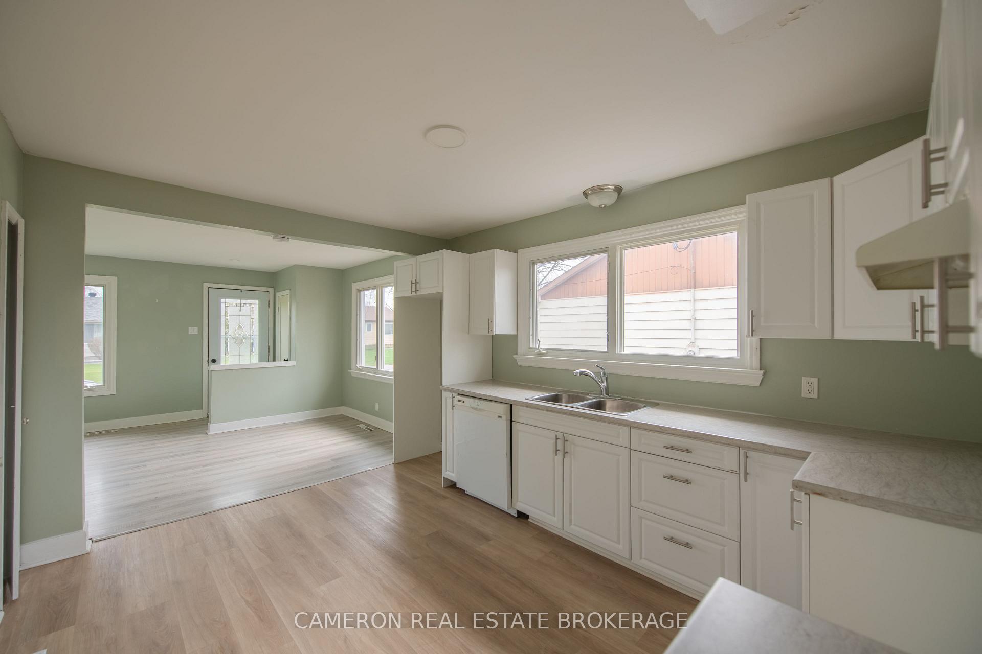 Photo 6 of 208 Susan Avenue, Cornwall — HOMEH