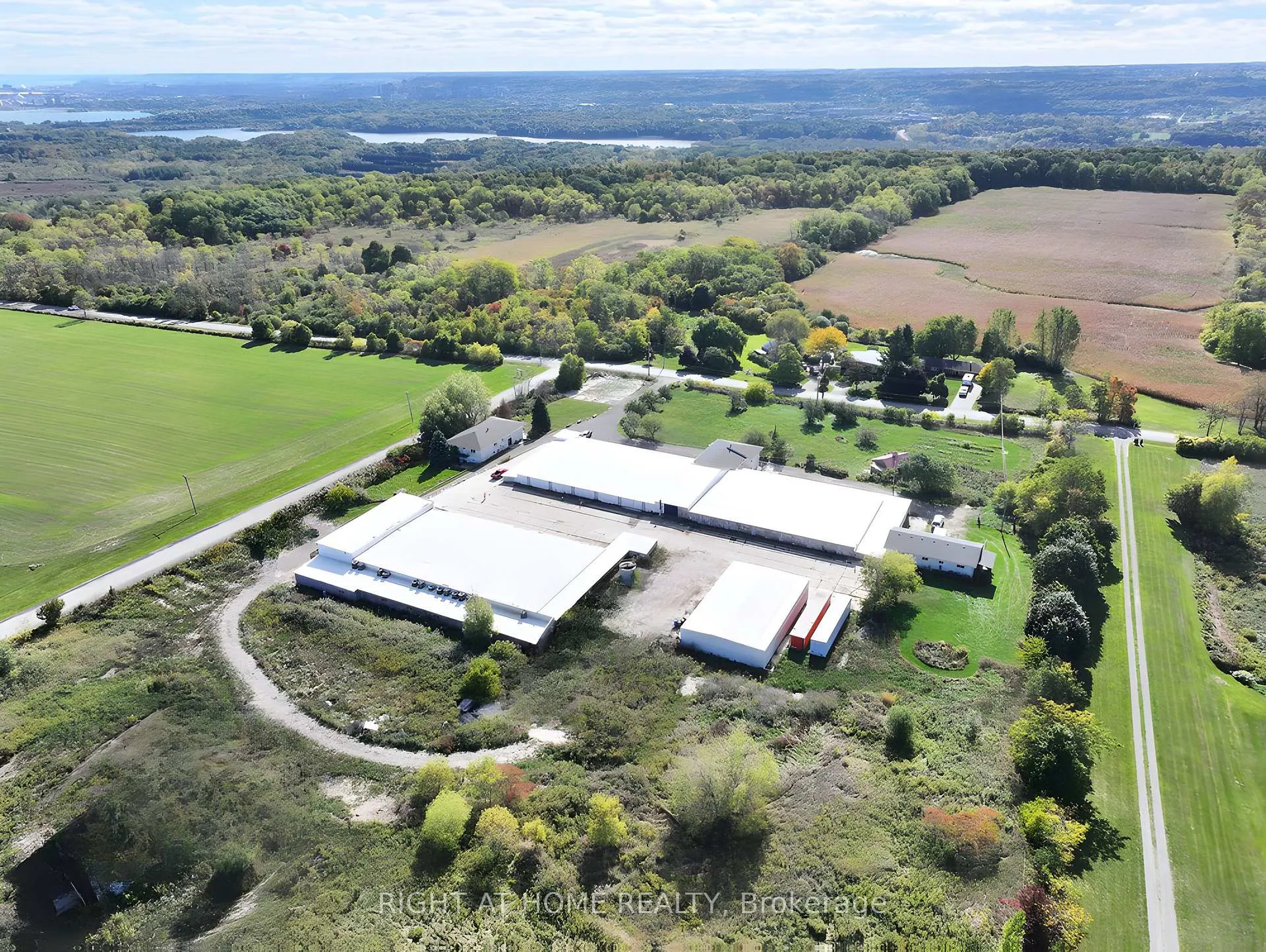 Photo 14 of 277 Rock Chapel Road, Hamilton, Rural Flamborough — HOMEH
