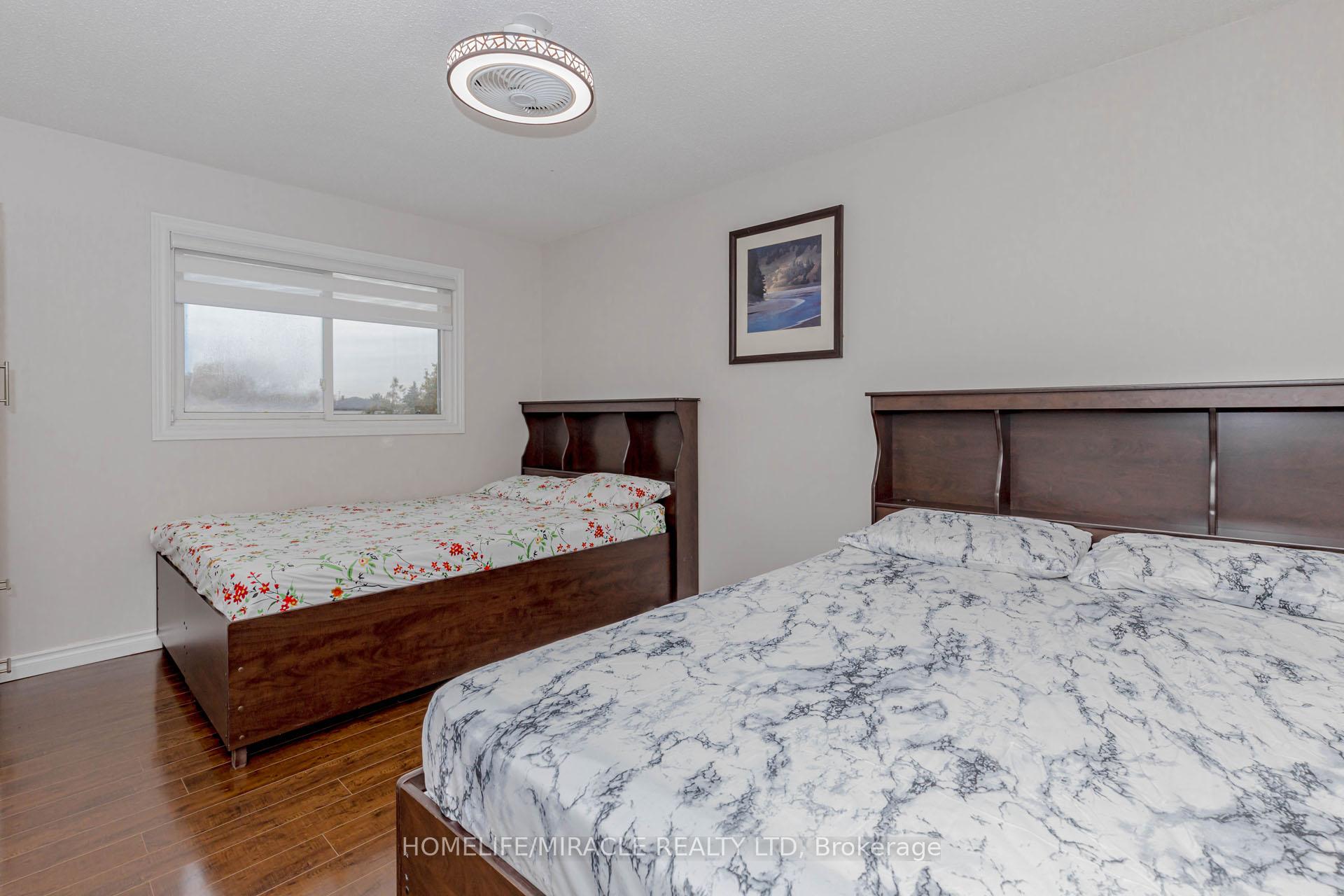 Photo 31 of 10 Festoon Place, Brampton, Southgate — HOMEH