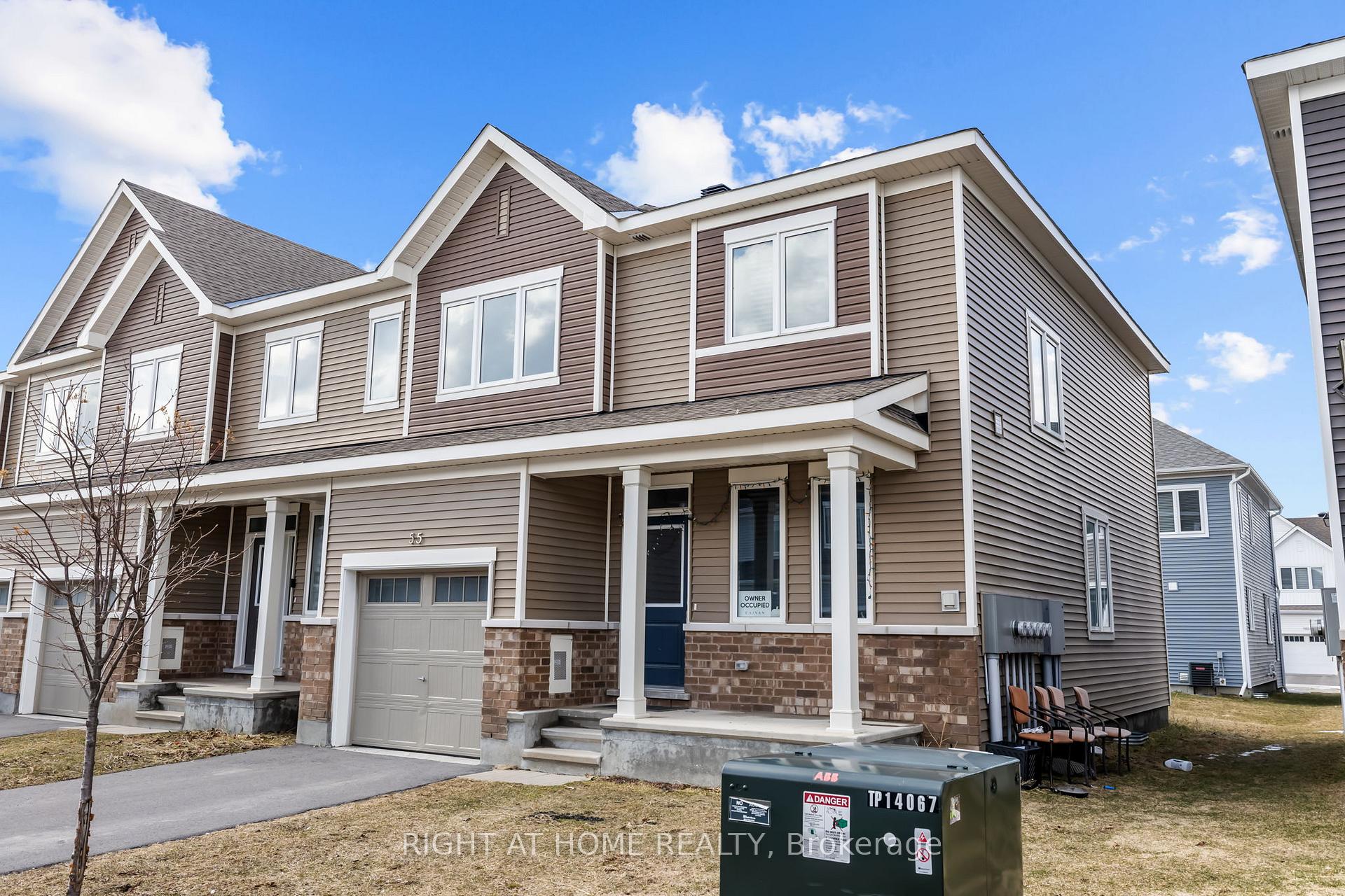 Photo 3 of 55 Focality Crescent, Ottawa, Barrhaven - Half Moon Bay — HOMEH