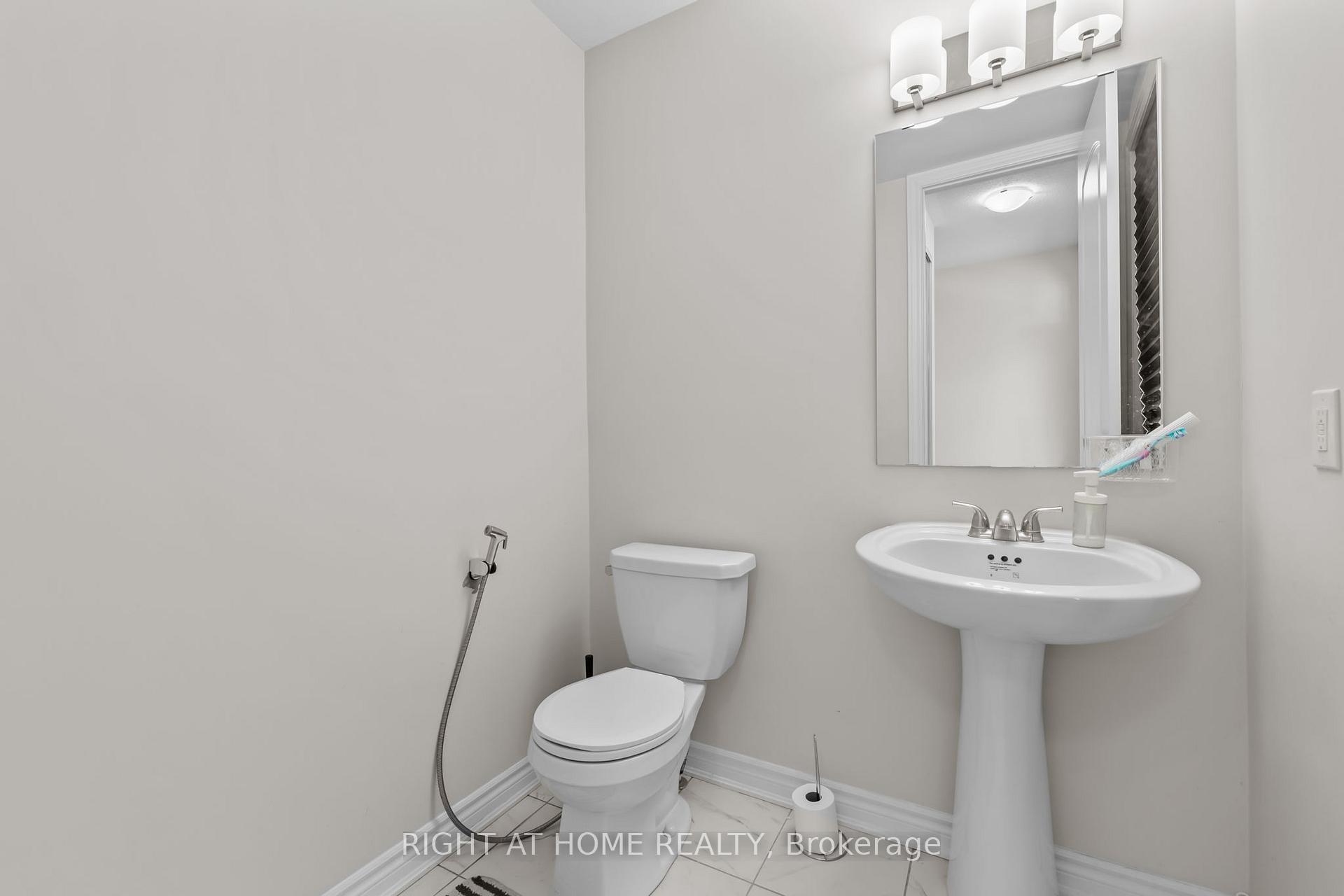 Photo 16 of 55 Focality Crescent, Ottawa, Barrhaven - Half Moon Bay — HOMEH