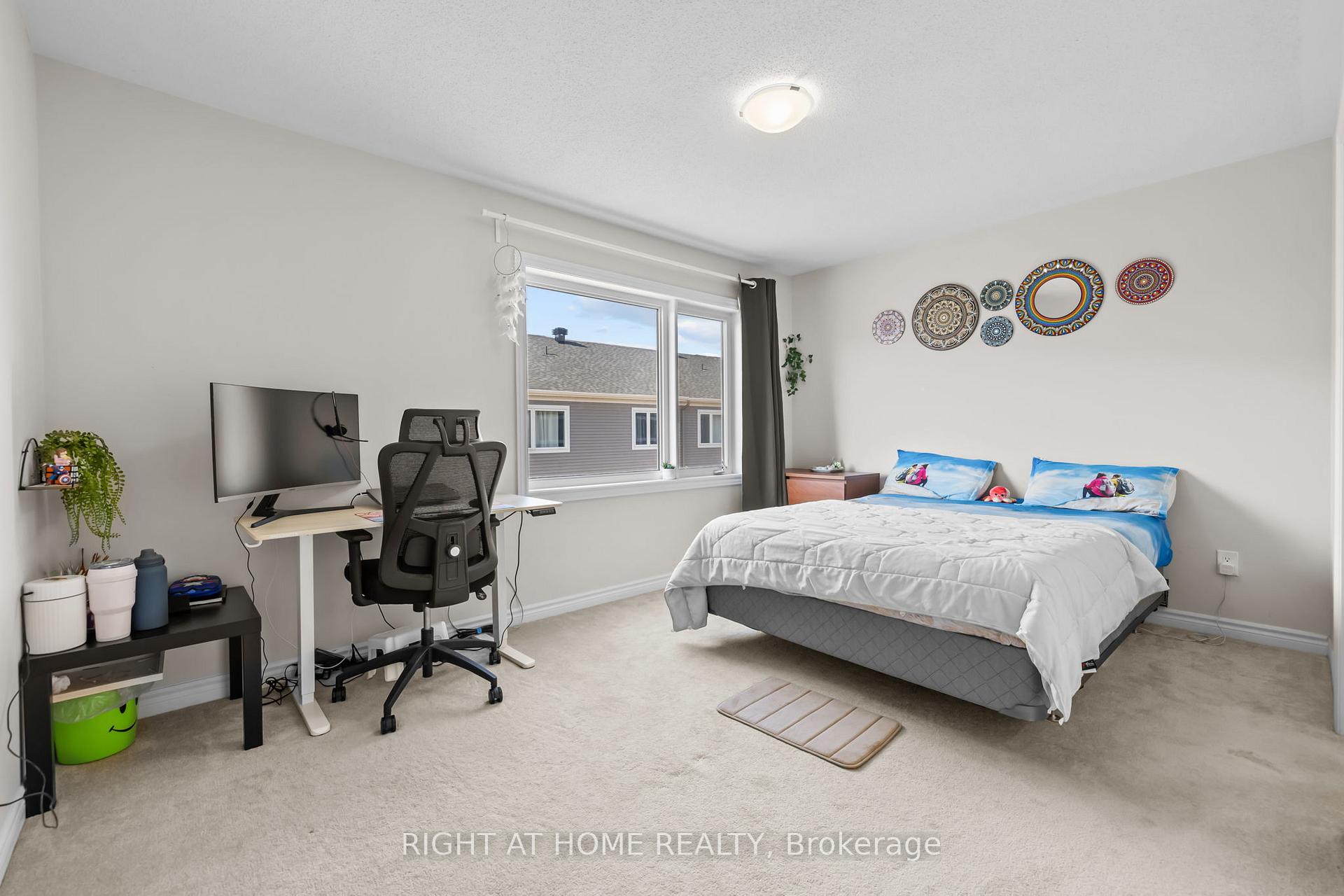 Photo 26 of 55 Focality Crescent, Ottawa, Barrhaven - Half Moon Bay — HOMEH