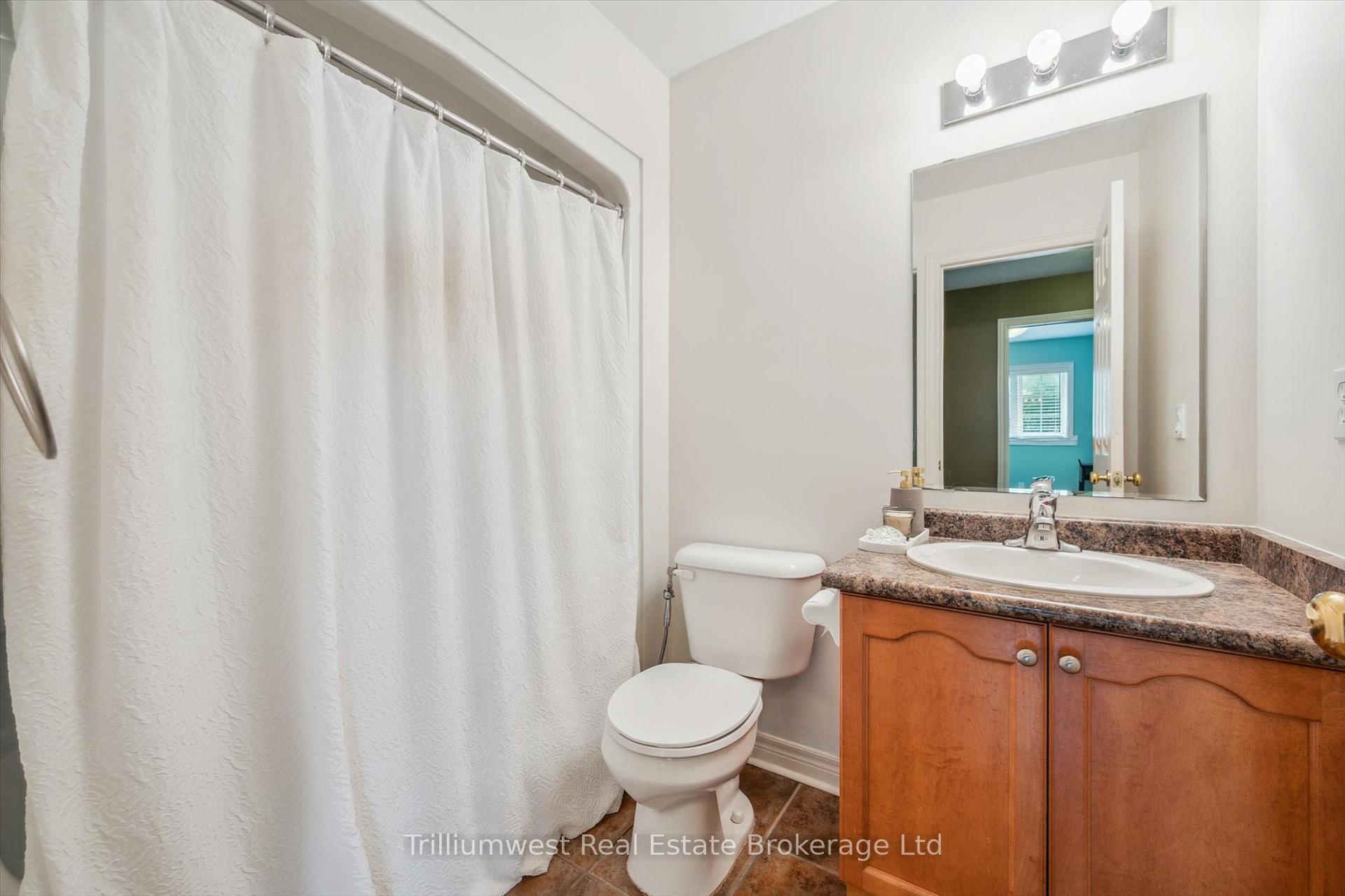 Photo 18 of 72 McArthur Drive, Guelph, Pineridge/Westminster Woods — HOMEH