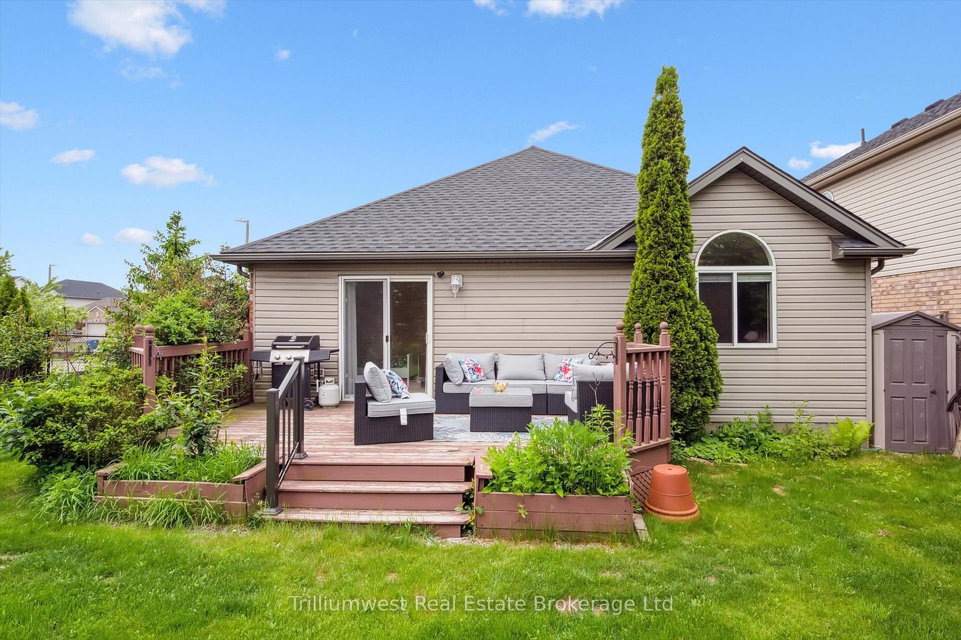 Photo 26 of 72 McArthur Drive, Guelph, Pineridge/Westminster Woods — HOMEH