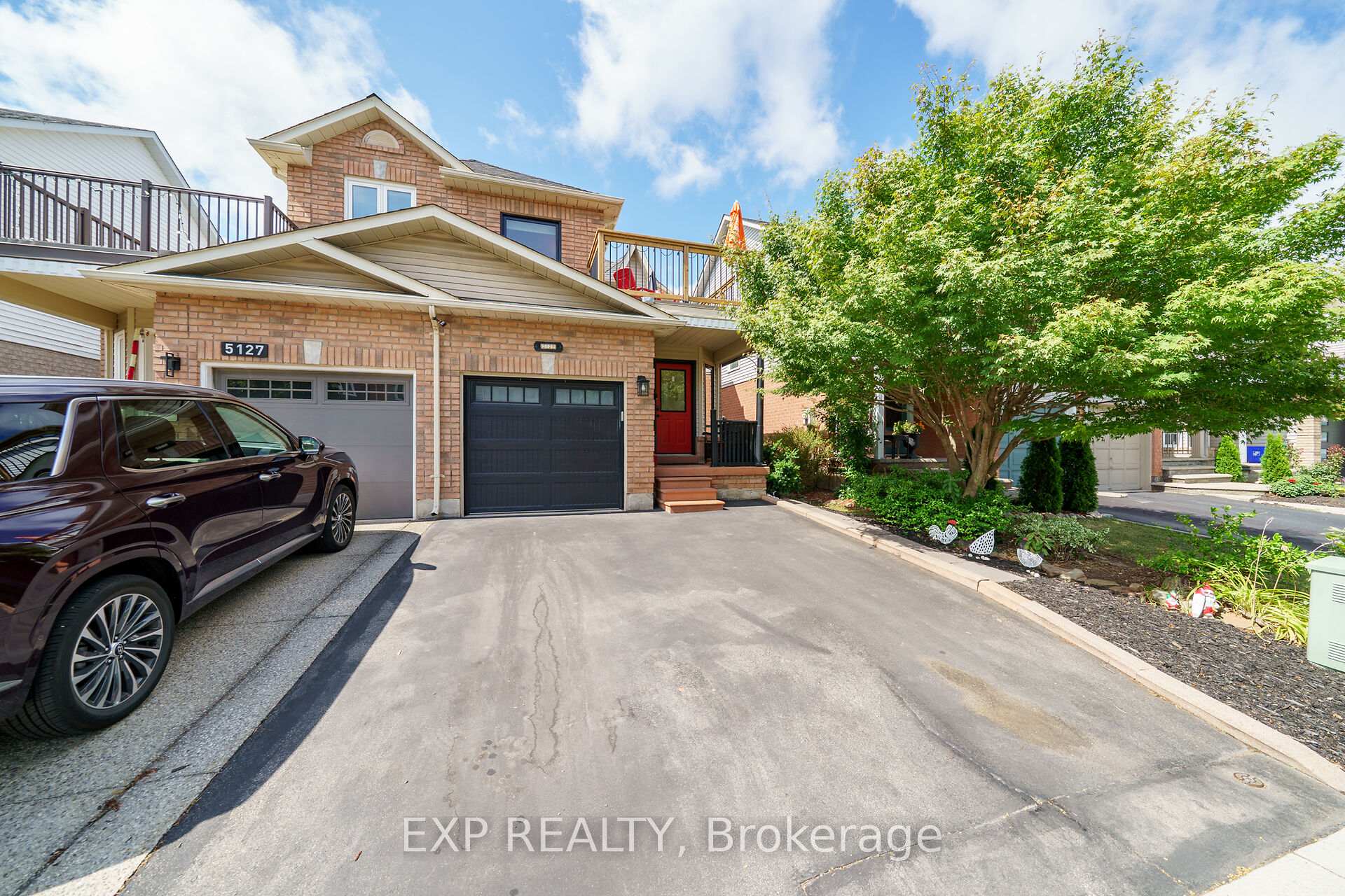 Photo 2 of 5129 Lampman Avenue, Burlington, Uptown — HOMEH