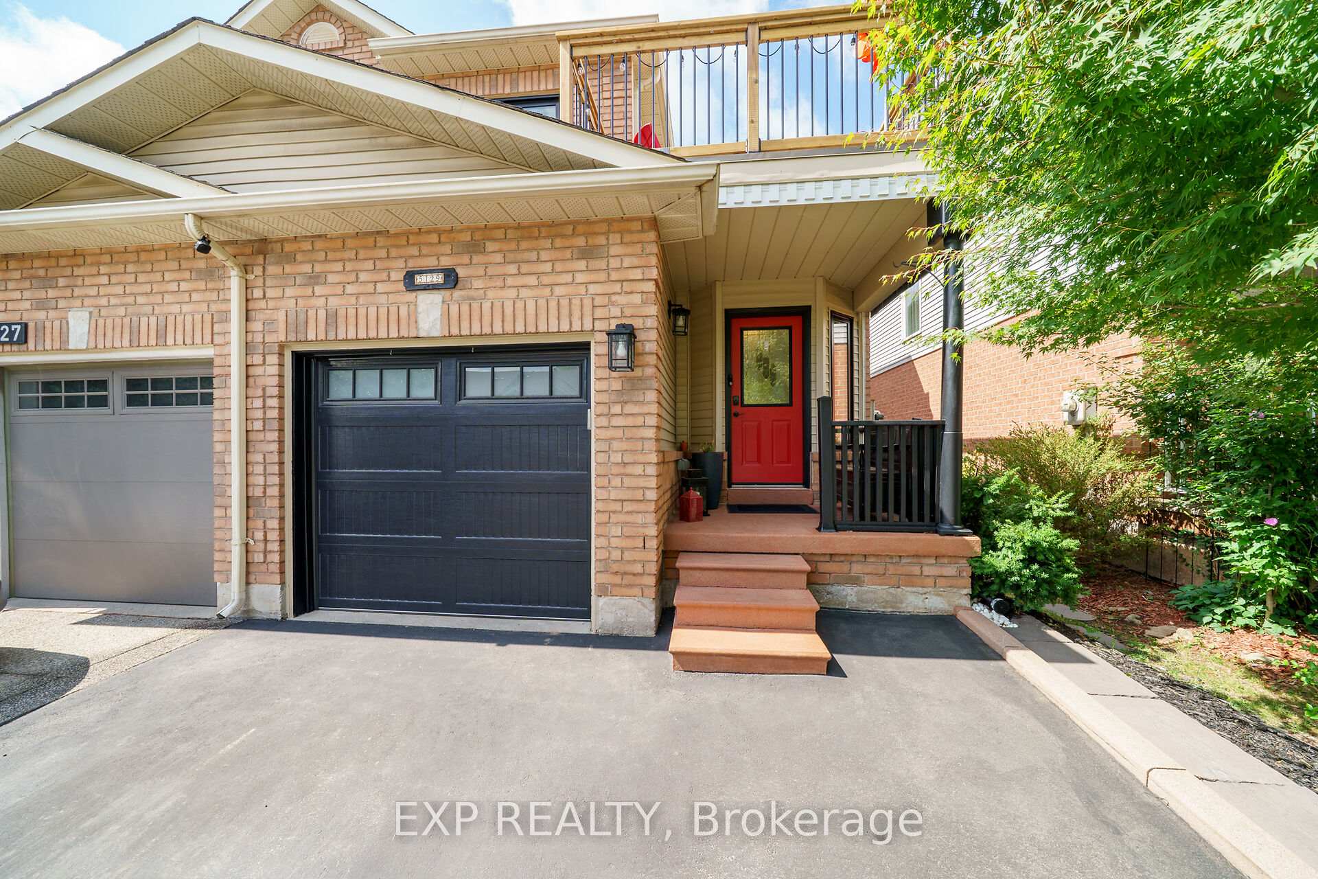 Photo 3 of 5129 Lampman Avenue, Burlington, Uptown — HOMEH