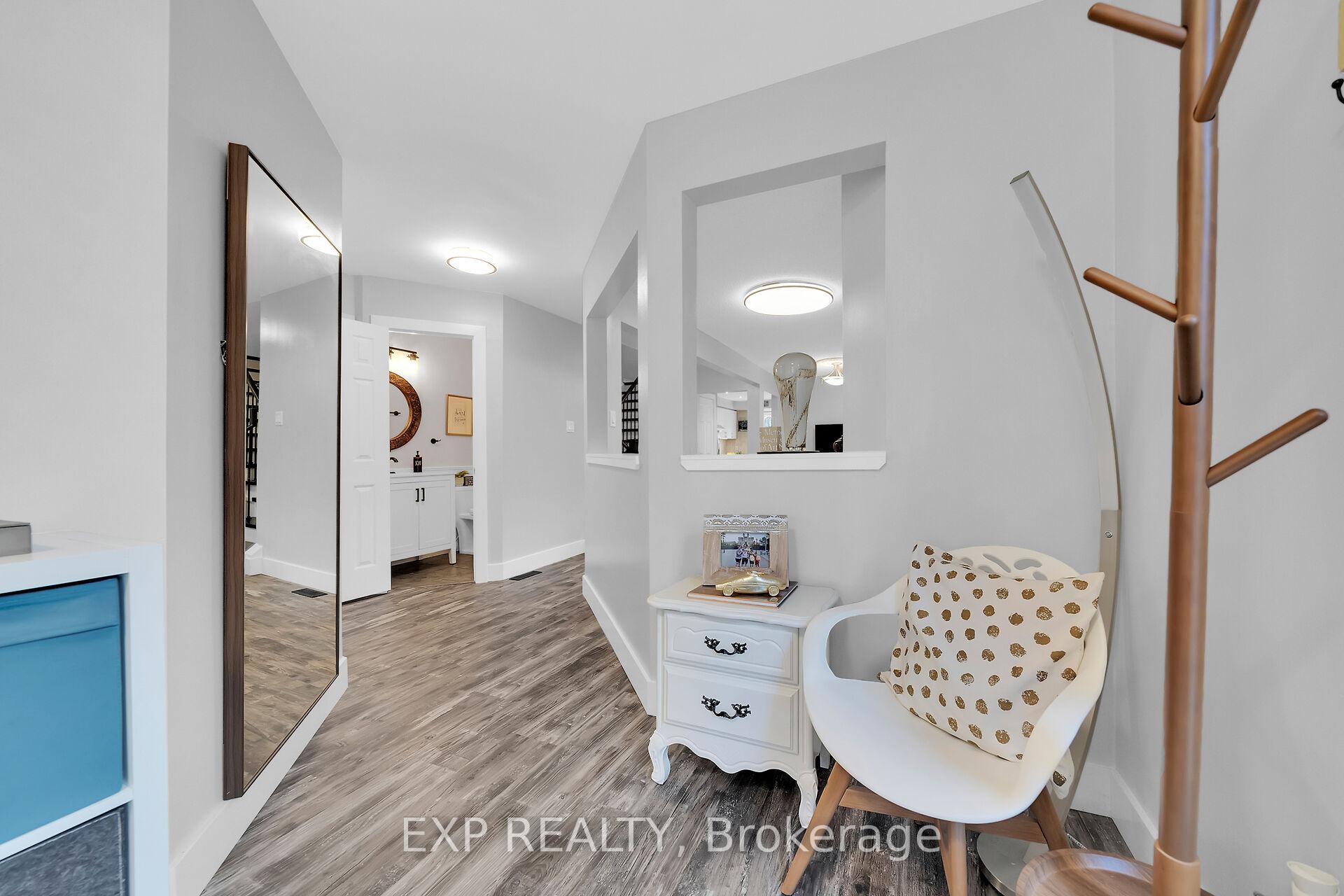 Photo 7 of 5129 Lampman Avenue, Burlington, Uptown — HOMEH