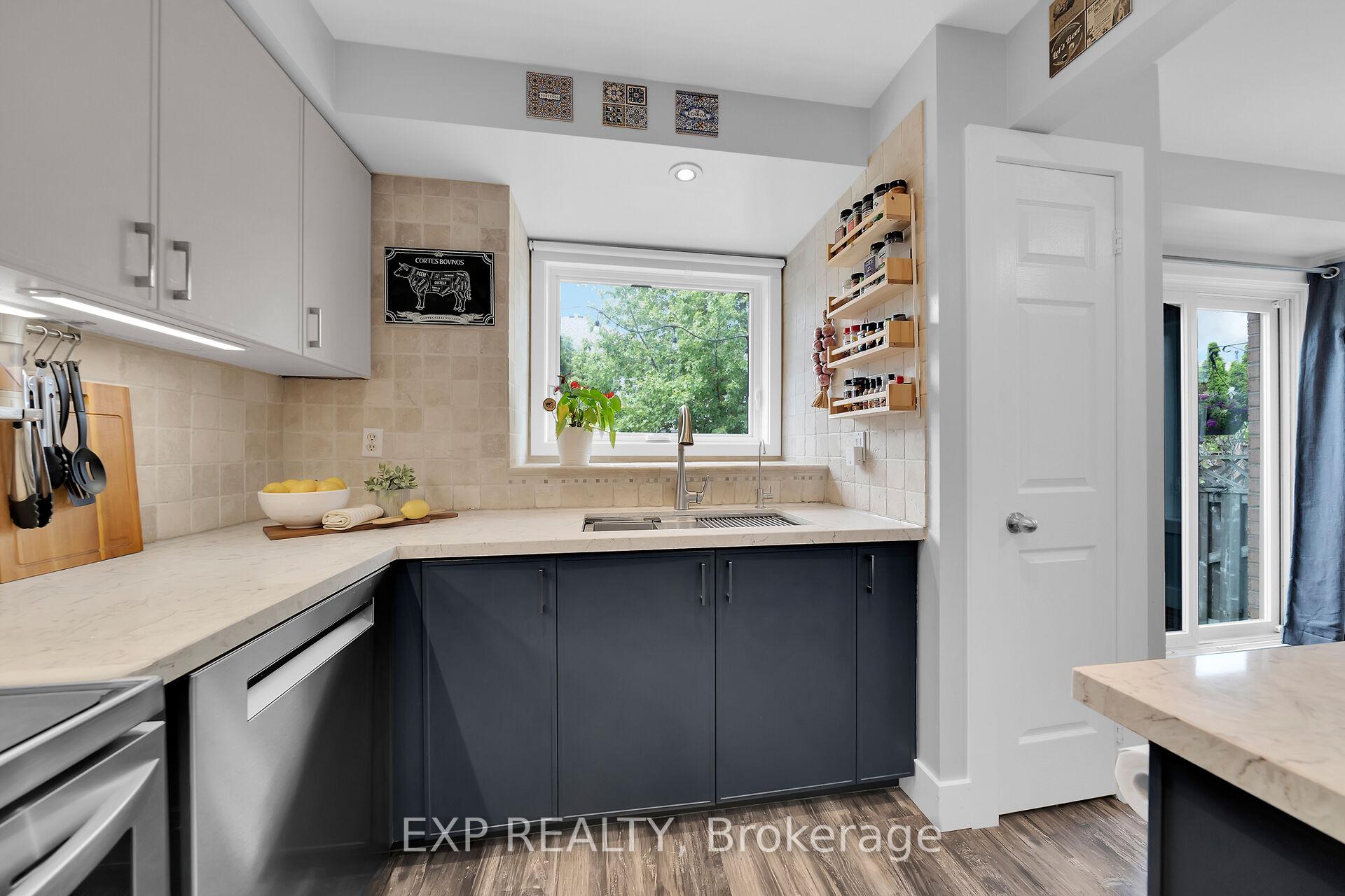 Photo 16 of 5129 Lampman Avenue, Burlington, Uptown — HOMEH