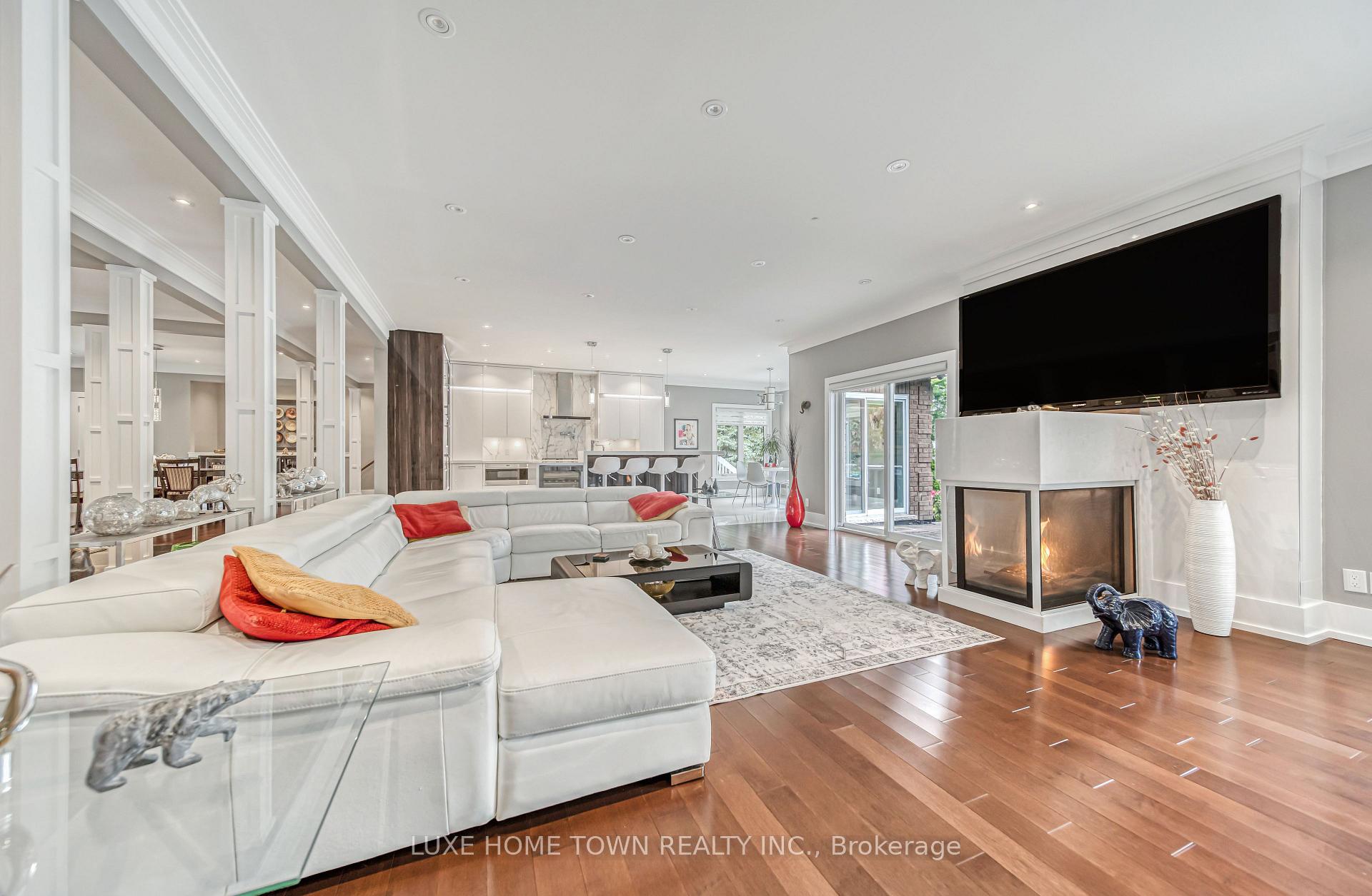 Photo 11 of 2 Prince Rupert Drive, Clarington, Courtice — HOMEH