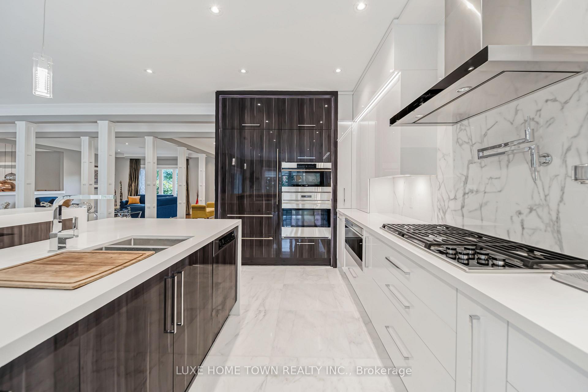 Photo 13 of 2 Prince Rupert Drive, Clarington, Courtice — HOMEH