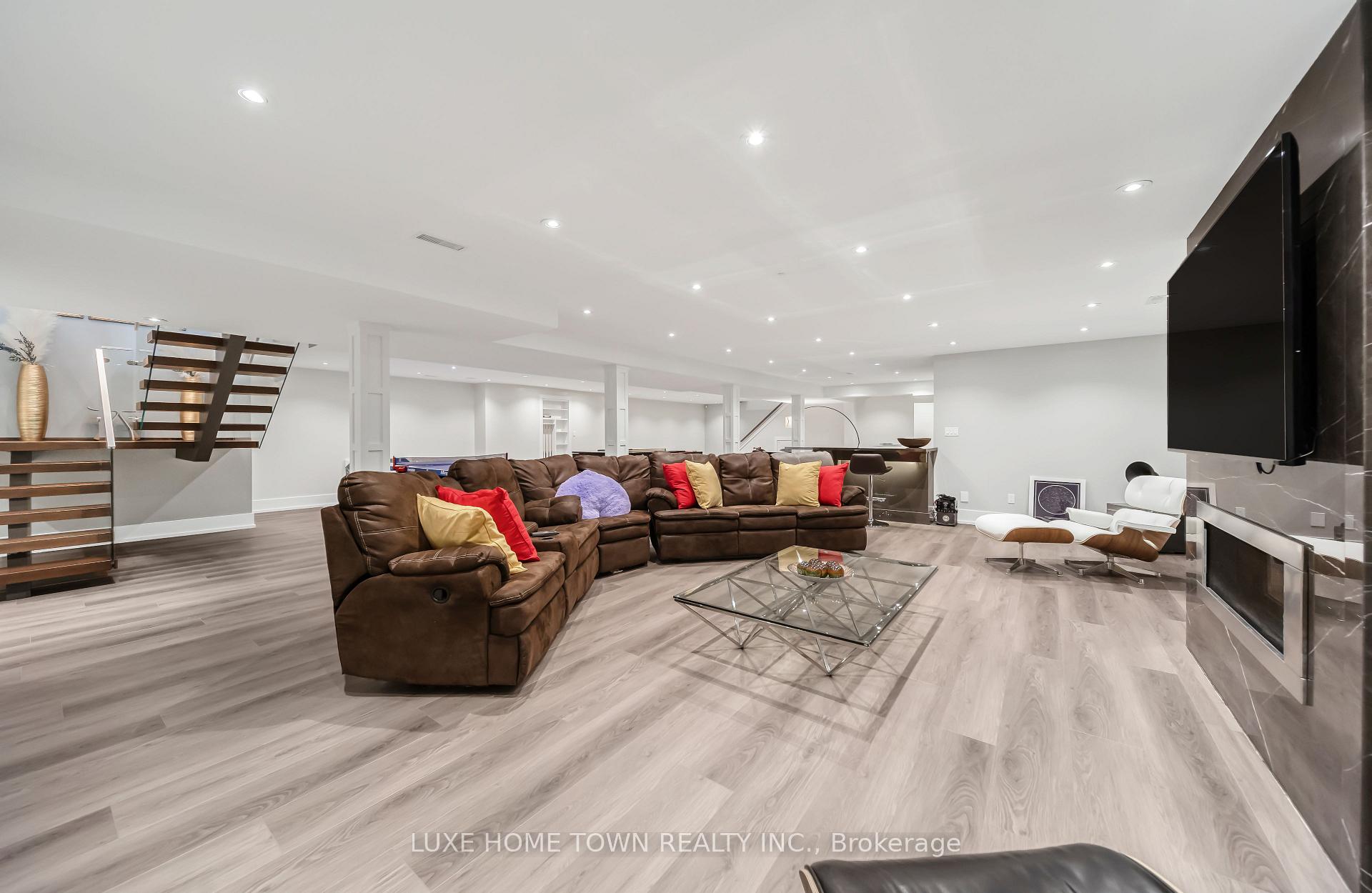 Photo 33 of 2 Prince Rupert Drive, Clarington, Courtice — HOMEH