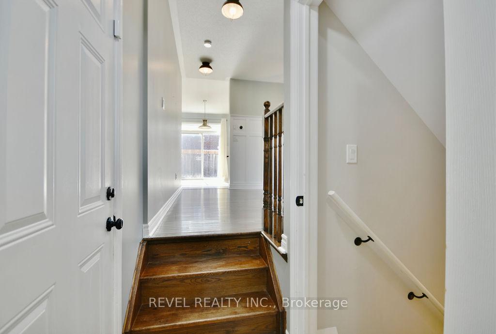 Photo 31 of 166 Succession Crescent, Barrie, Innis-Shore — HOMEH