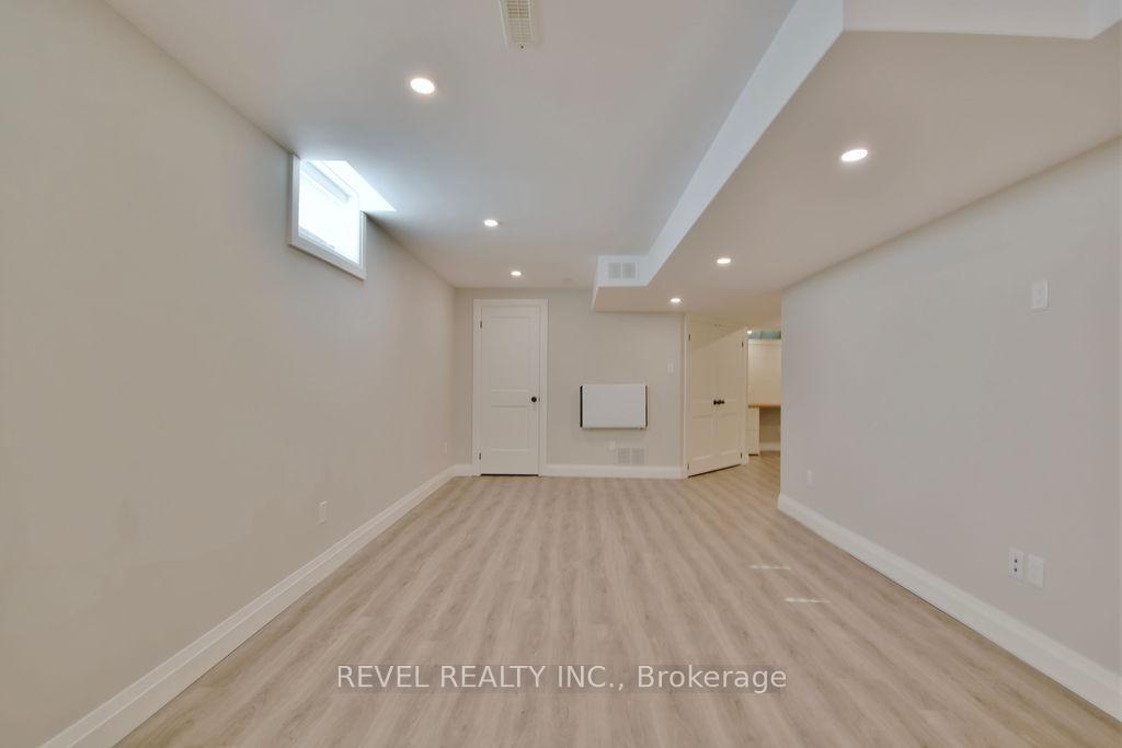 Photo 37 of 166 Succession Crescent, Barrie, Innis-Shore — HOMEH