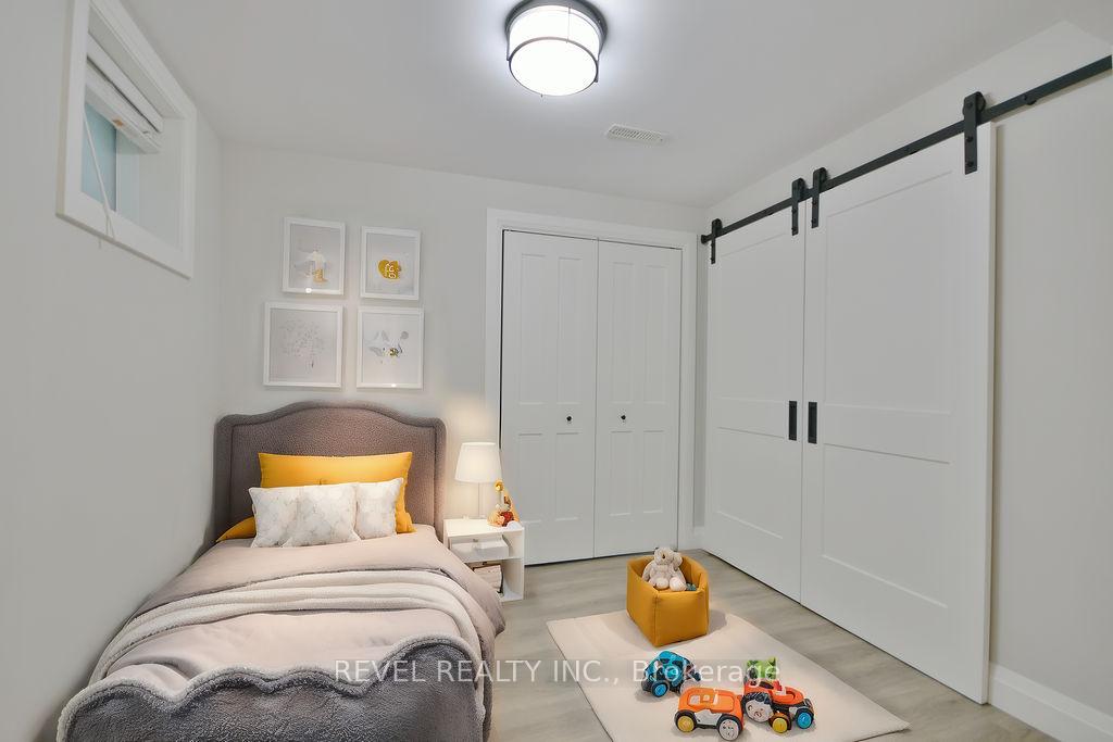 Photo 38 of 166 Succession Crescent, Barrie, Innis-Shore — HOMEH
