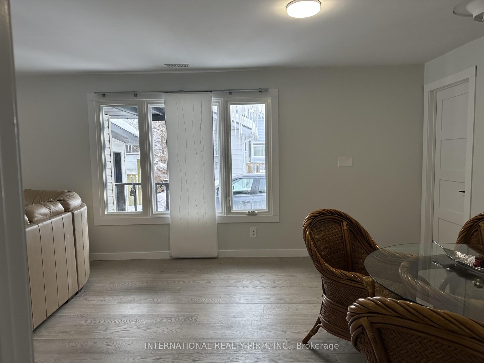 Photo 12 of 355 Hollywood Drive, Georgina, Keswick South — HOMEH