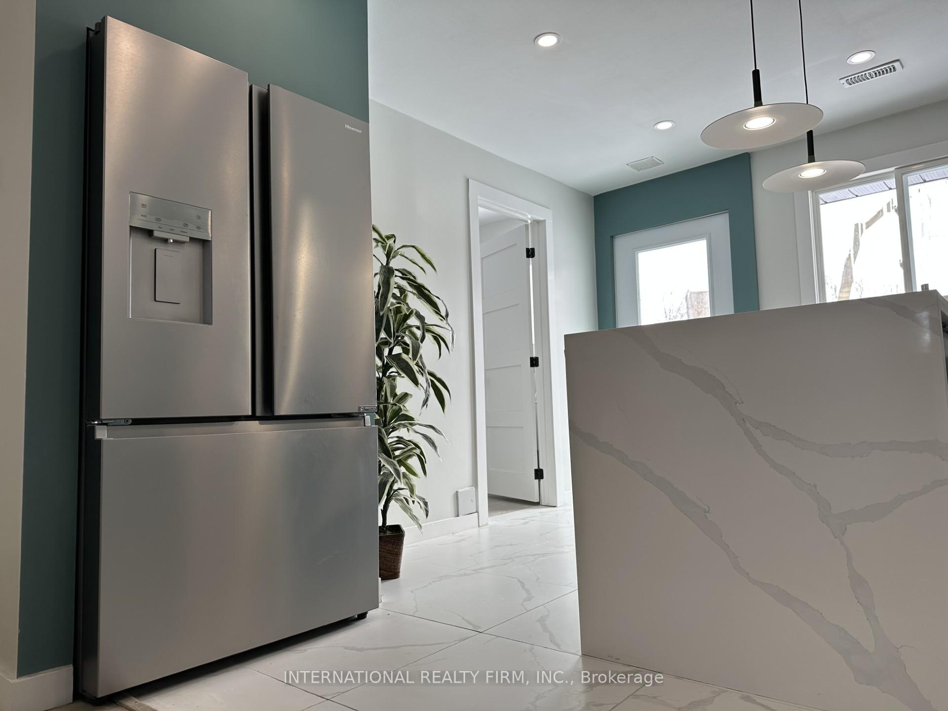 Photo 18 of 355 Hollywood Drive, Georgina, Keswick South — HOMEH