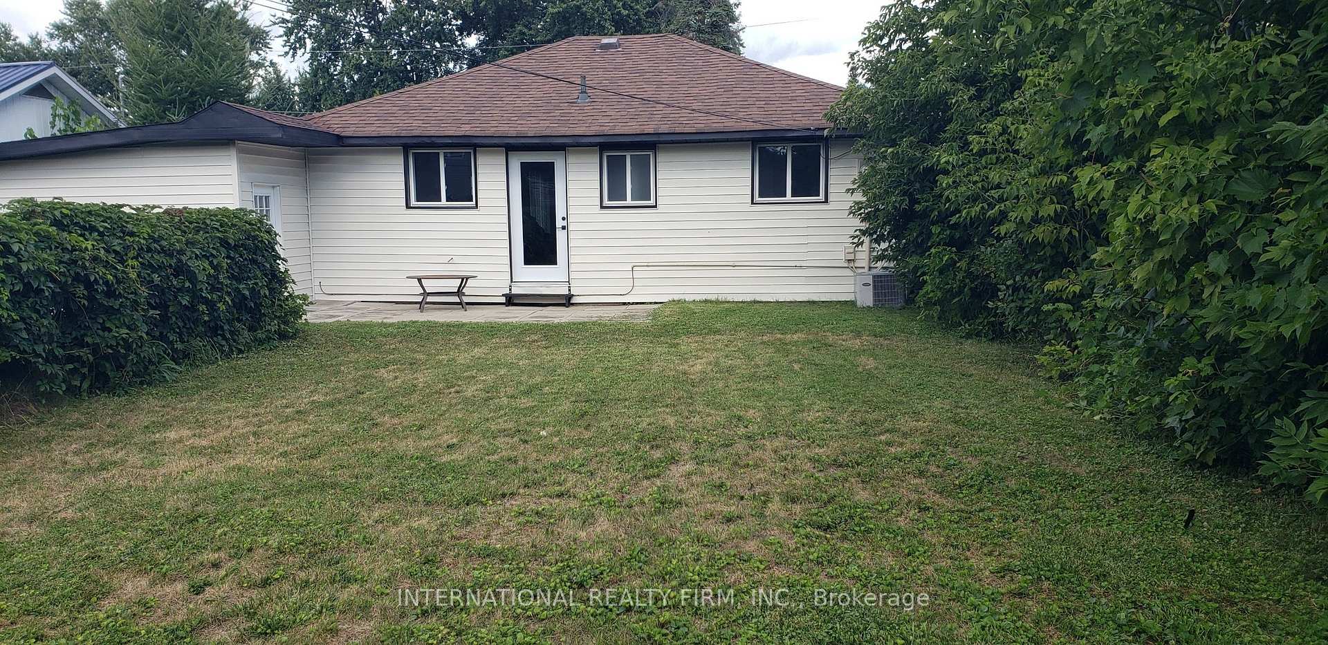 Photo 34 of 355 Hollywood Drive, Georgina, Keswick South — HOMEH