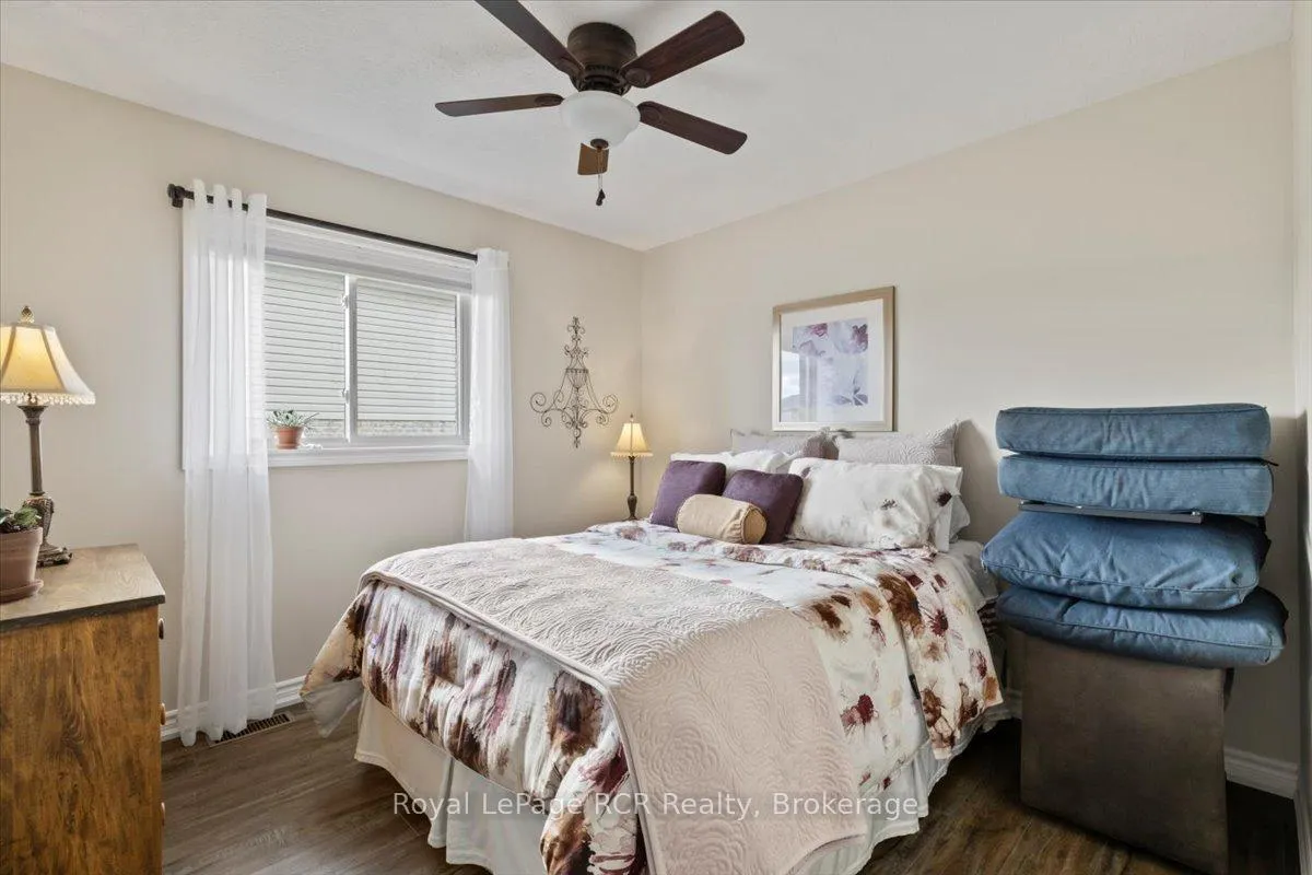 Photo 164 of 219 16th Avenue Crescent, Hanover — HOMEH