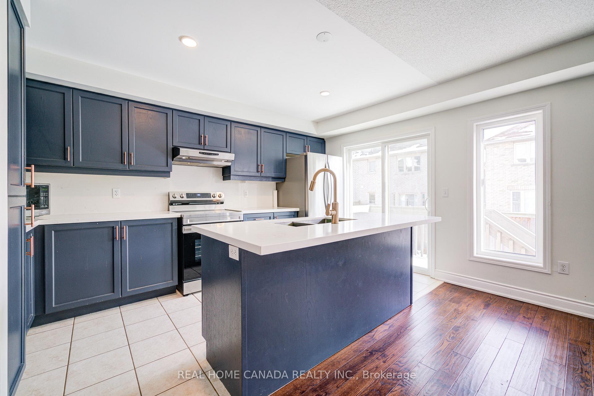 Photo 12 of 4222 Prudham Ave, Burlington, Alton — HOMEH