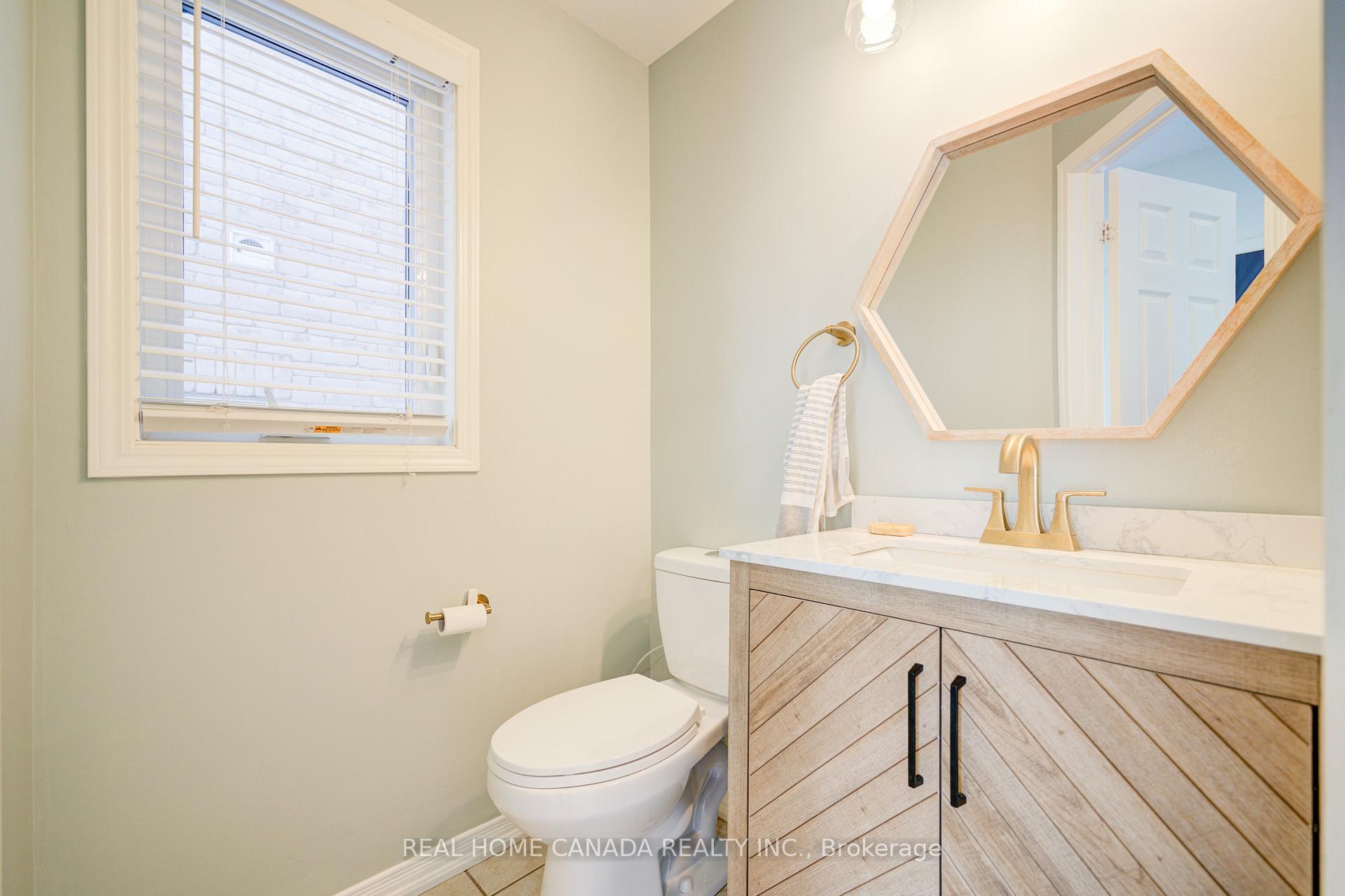 Photo 14 of 4222 Prudham Ave, Burlington, Alton — HOMEH