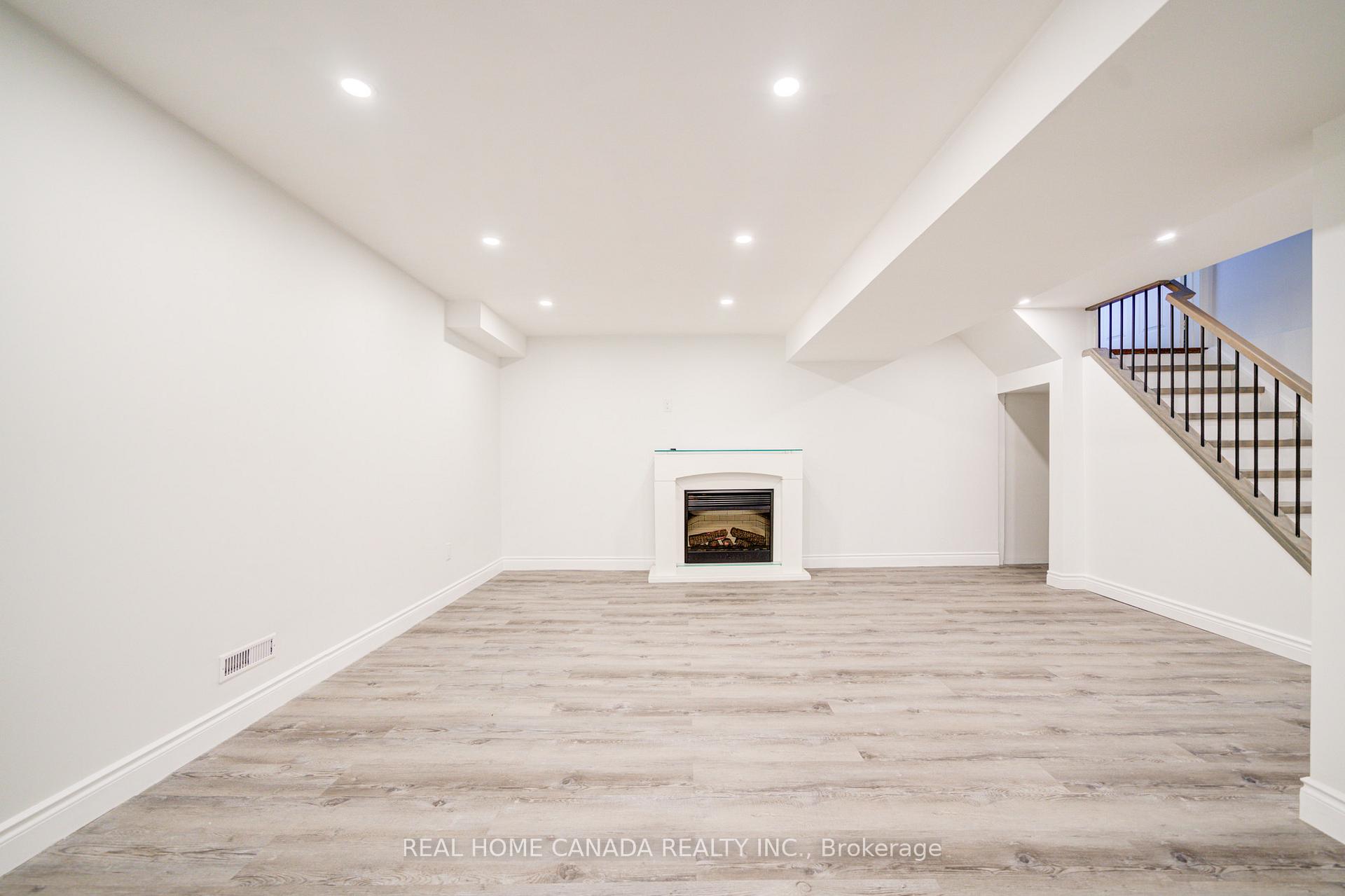 Photo 35 of 4222 Prudham Ave, Burlington, Alton — HOMEH