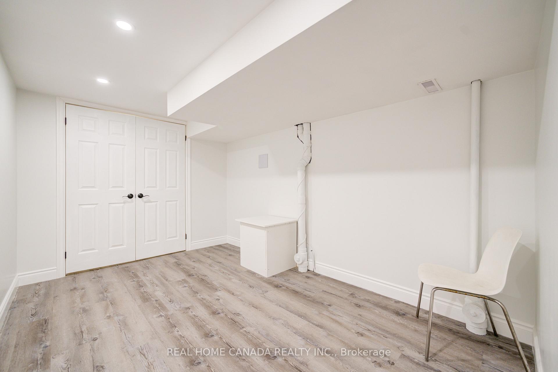 Photo 37 of 4222 Prudham Ave, Burlington, Alton — HOMEH