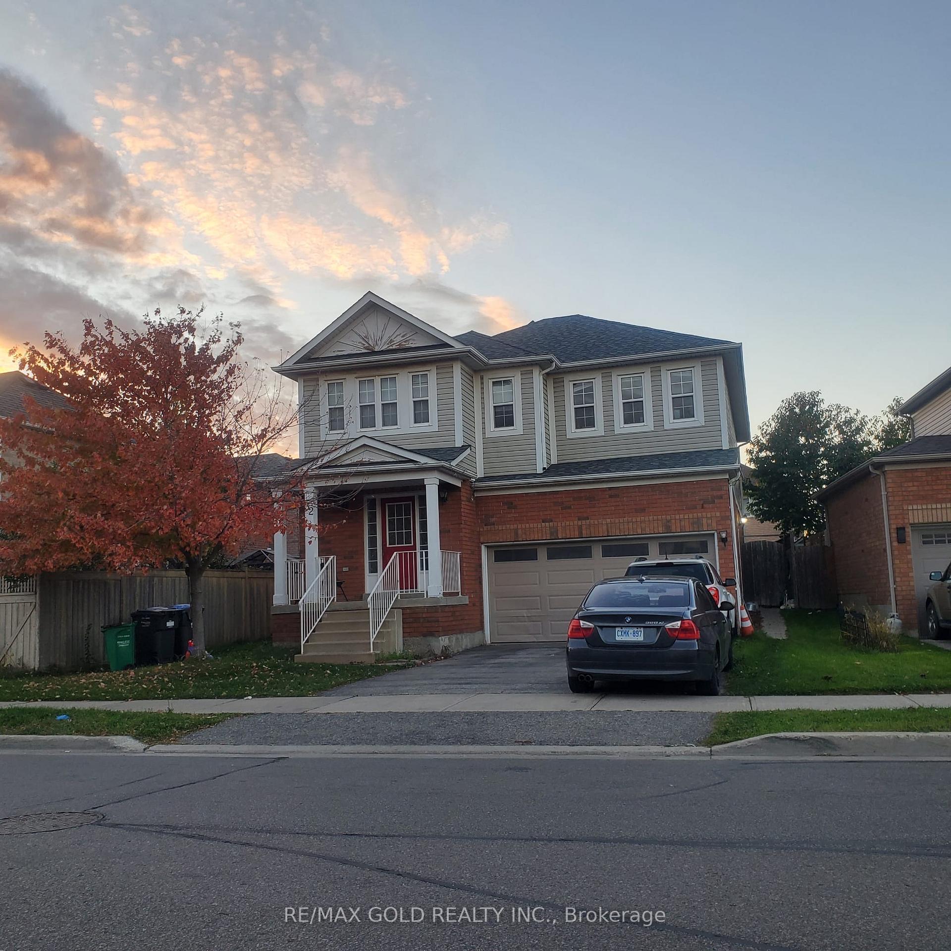 Photo 1 of Unit Upper, 32 Earlsbridge Boulevard, Brampton, Fletcher's Meadow — HOMEH
