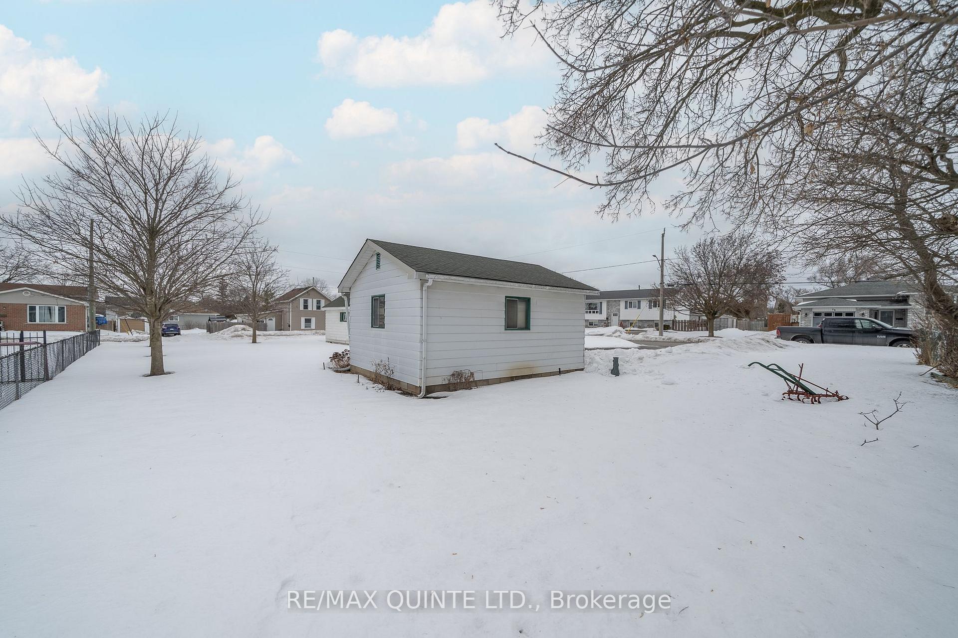 Photo 32 of 33 Centre Street, Belleville, Belleville Ward — HOMEH