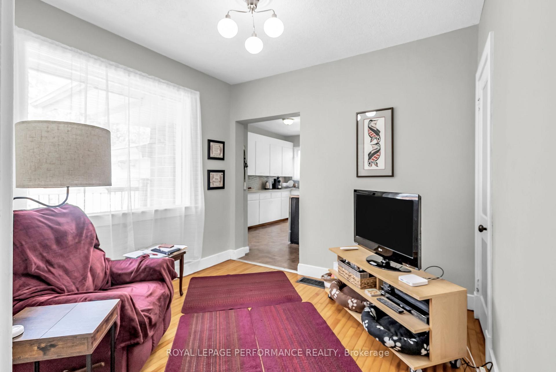 Photo 17 of 1009 2nd Street W, Cornwall — HOMEH