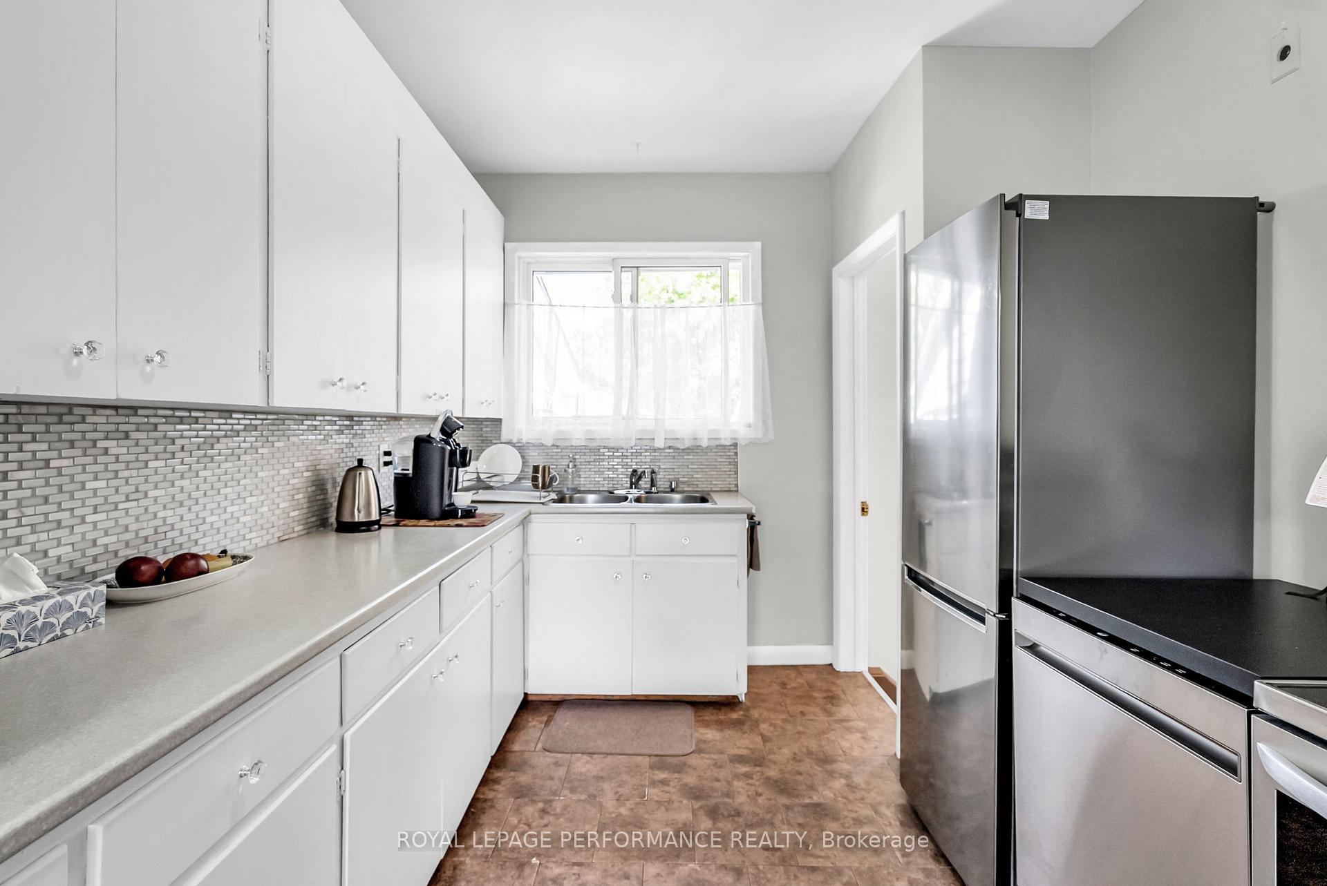 Photo 20 of 1009 2nd Street W, Cornwall — HOMEH