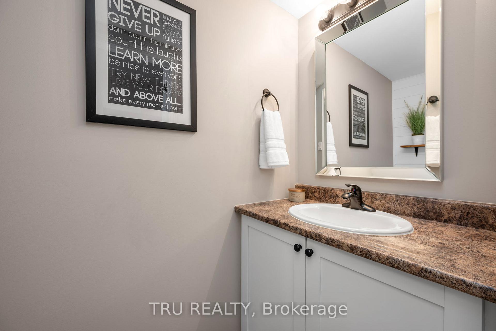 Photo 18 of 105 Deercroft Avenue, Ottawa, Barrhaven - Longfields — HOMEH