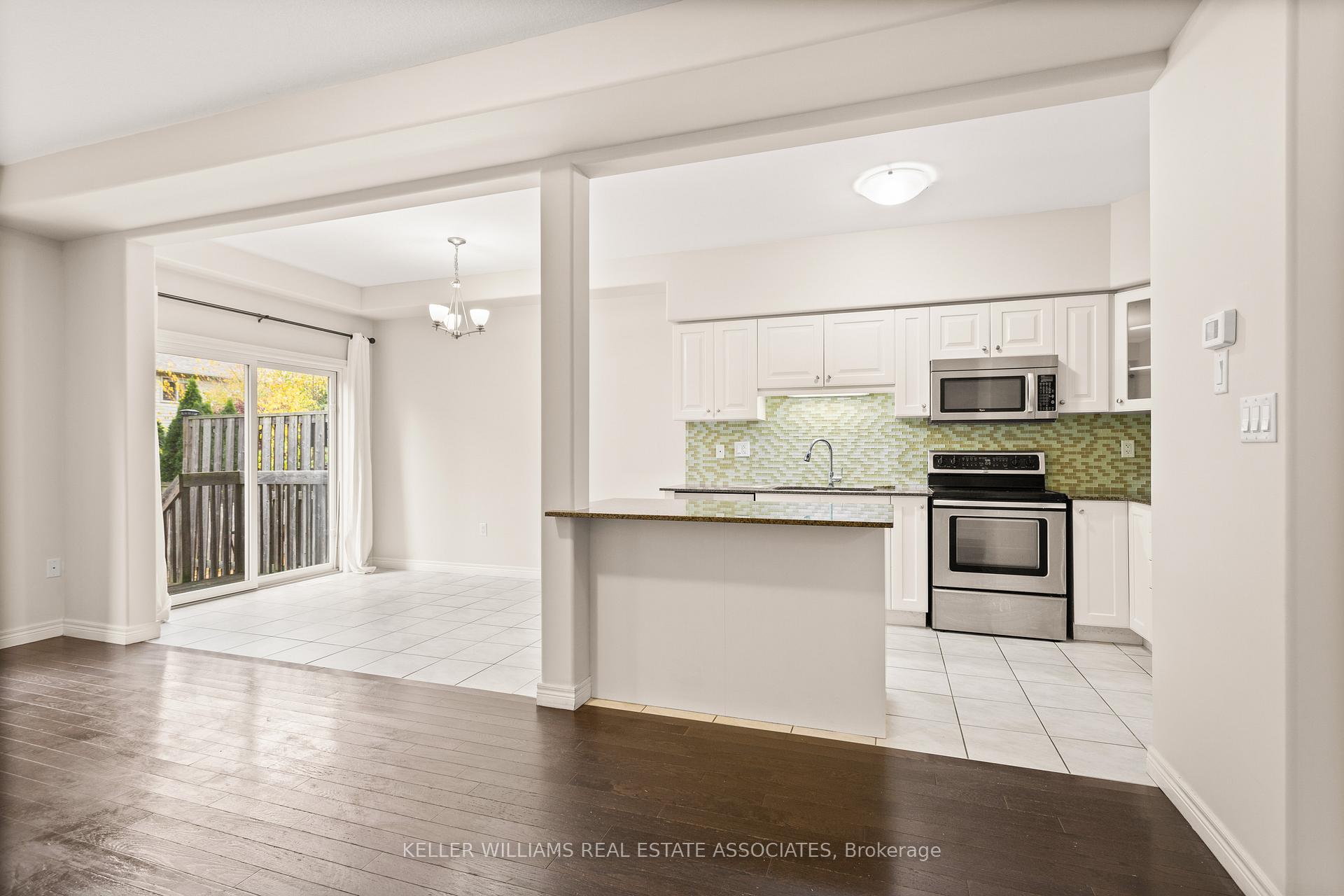 Photo 12 of Unit 33, 6 Chestnut Drive, Grimsby, Grimsby West — HOMEH