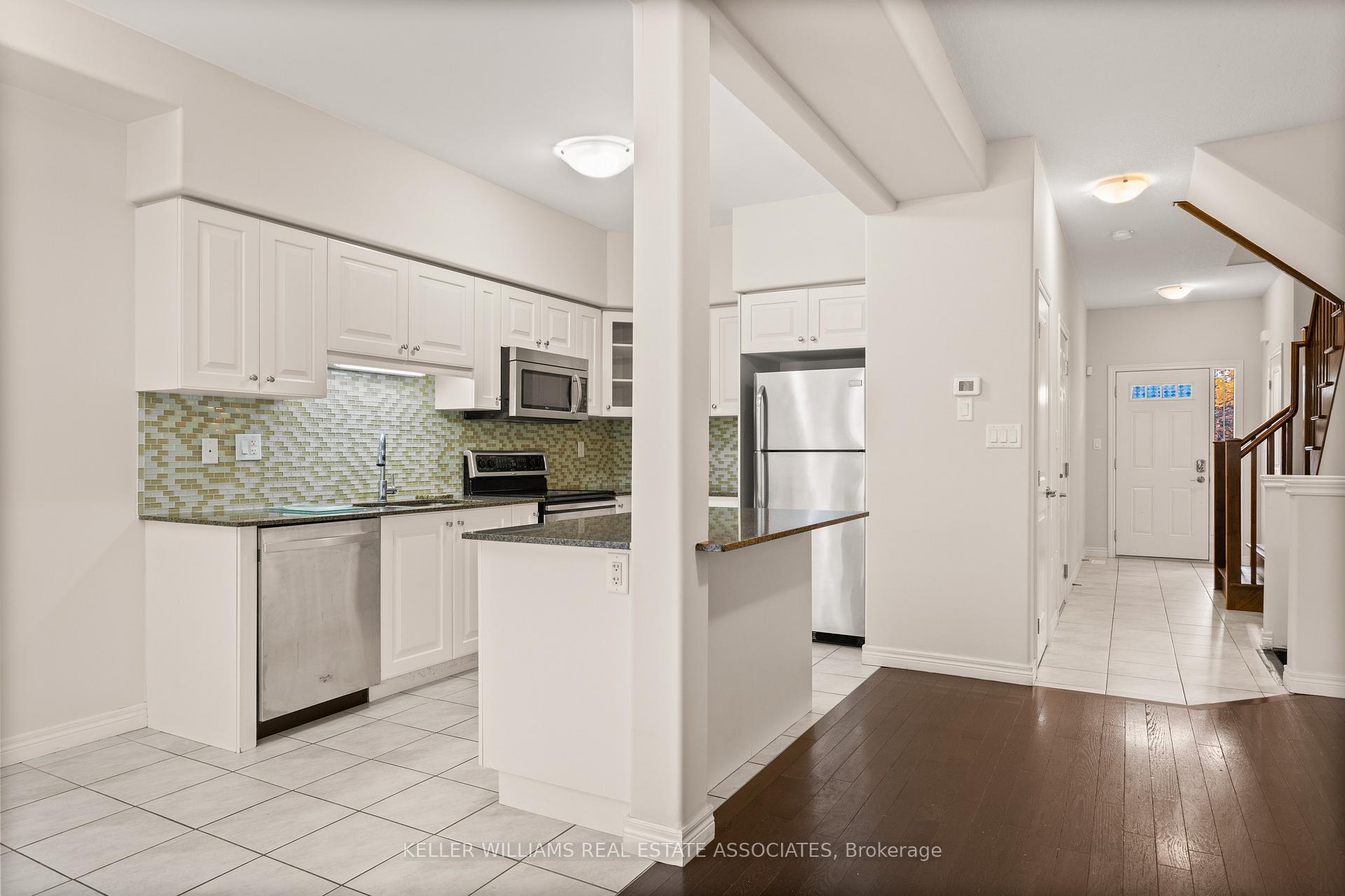 Photo 13 of Unit 33, 6 Chestnut Drive, Grimsby, Grimsby West — HOMEH