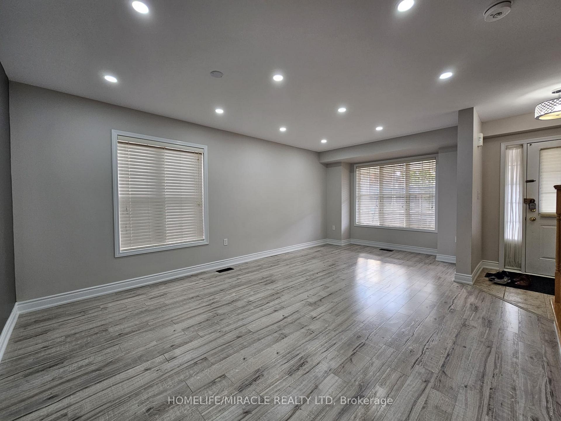 Photo 21 of 27 Pantano Place, Brampton, Credit Valley — HOMEH