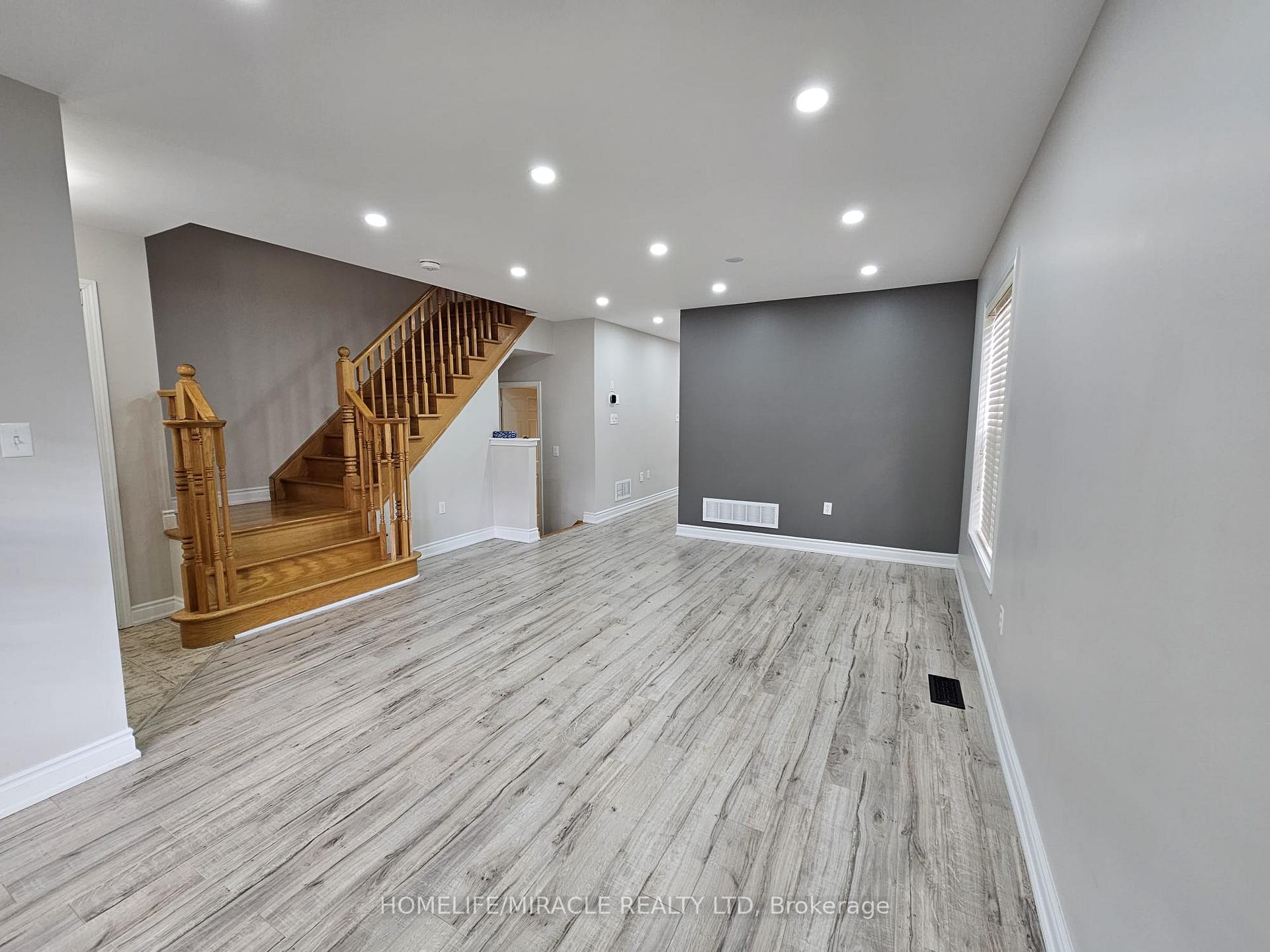 Photo 22 of 27 Pantano Place, Brampton, Credit Valley — HOMEH