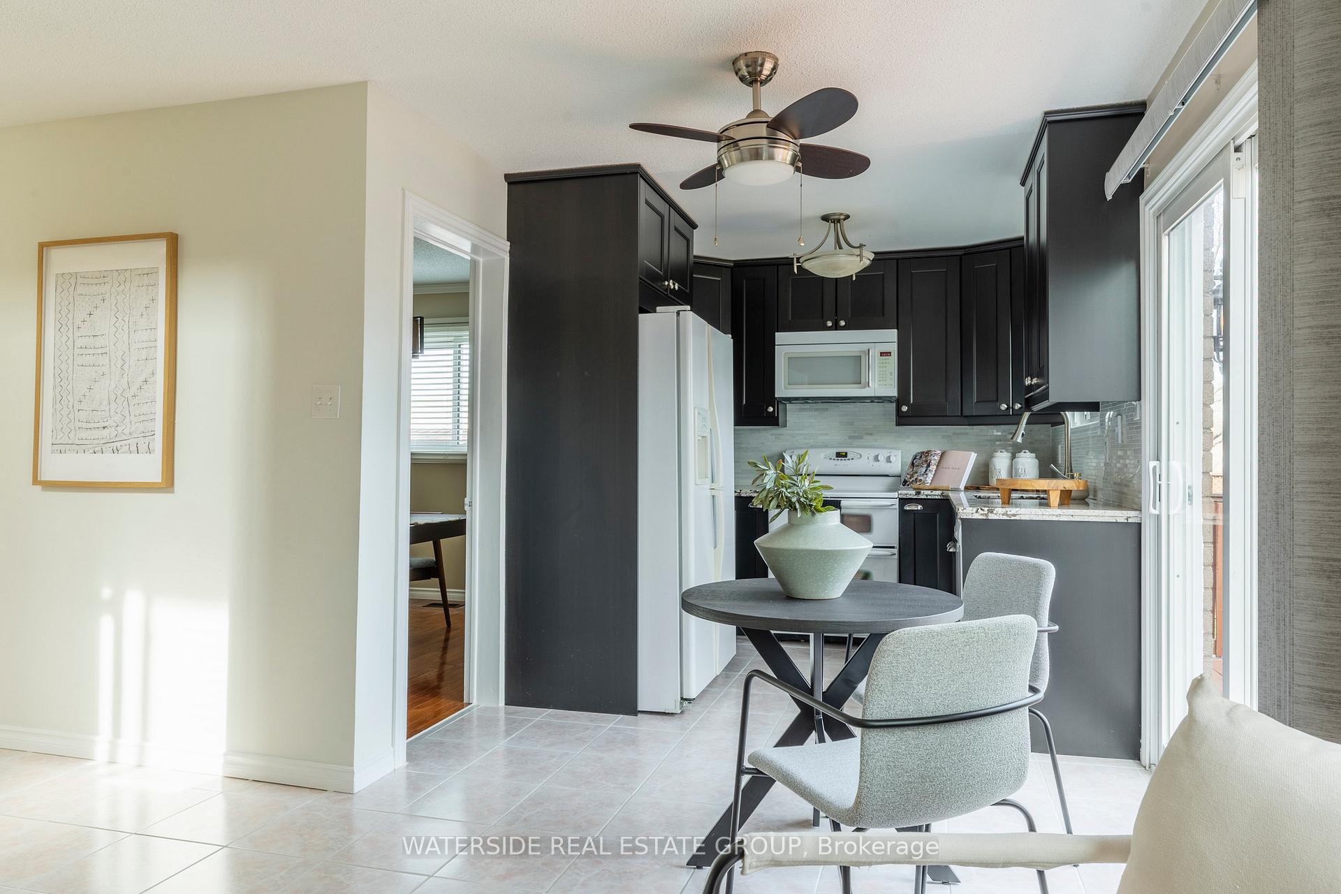 Photo 20 of 3261 Woodcroft Crescent, Burlington, Headon — HOMEH