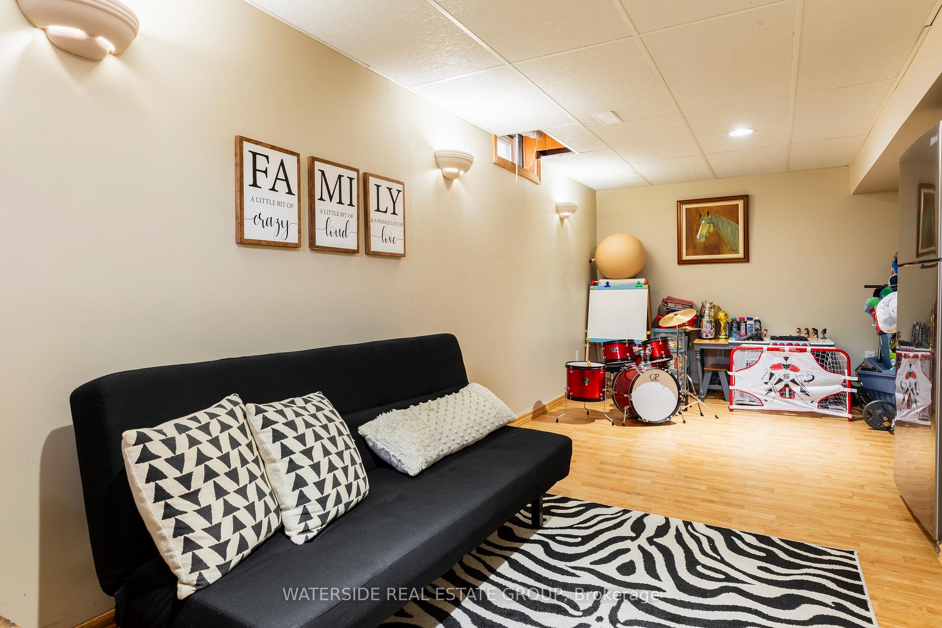 Photo 37 of 3261 Woodcroft Crescent, Burlington, Headon — HOMEH