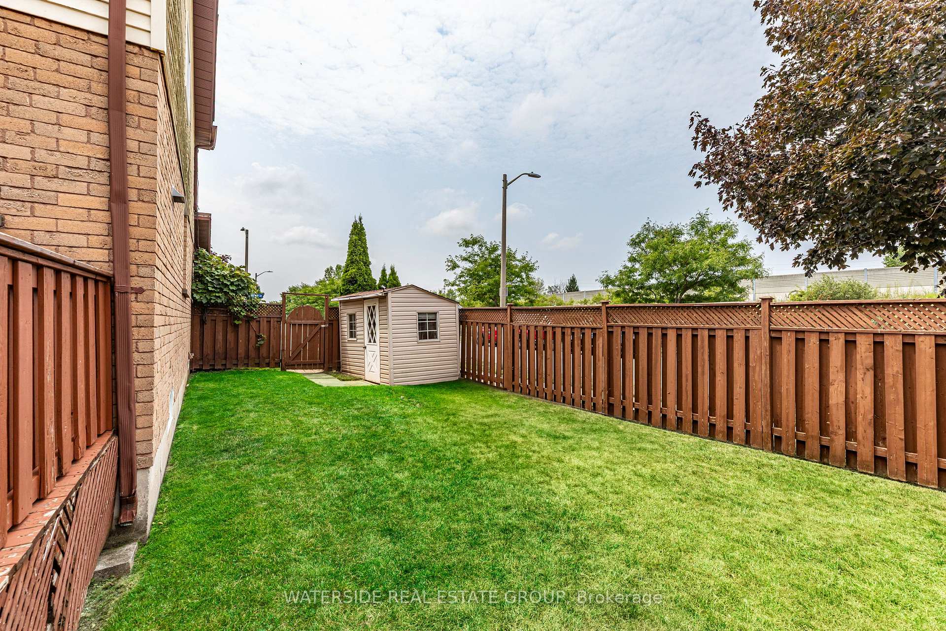Photo 43 of 3261 Woodcroft Crescent, Burlington, Headon — HOMEH