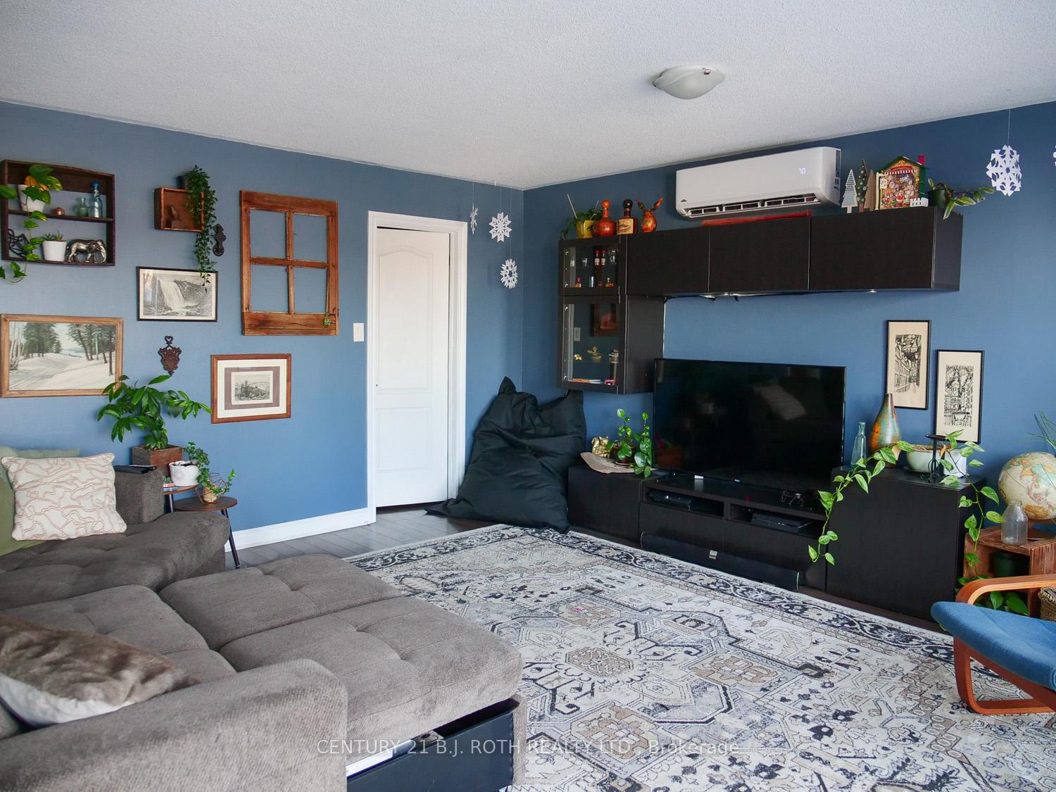 Photo 4 of 157A Cumberland Street, Barrie, Allandale — HOMEH