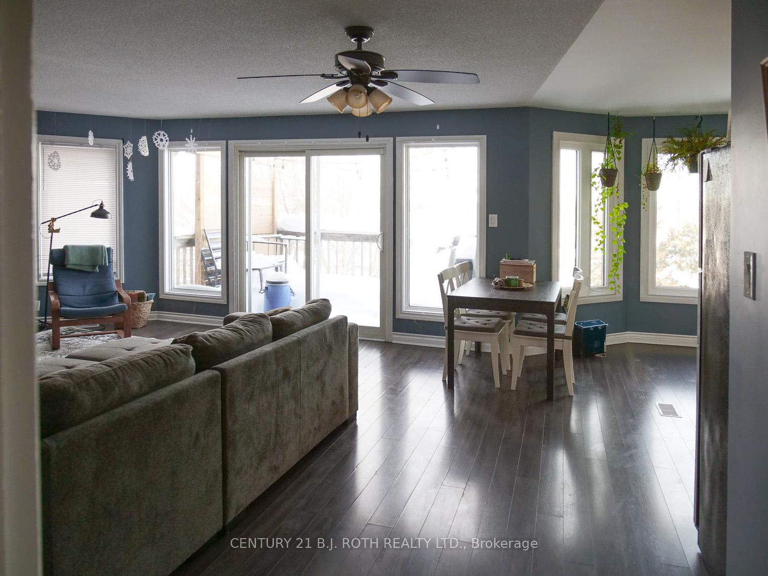 Photo 7 of 157A Cumberland Street, Barrie, Allandale — HOMEH